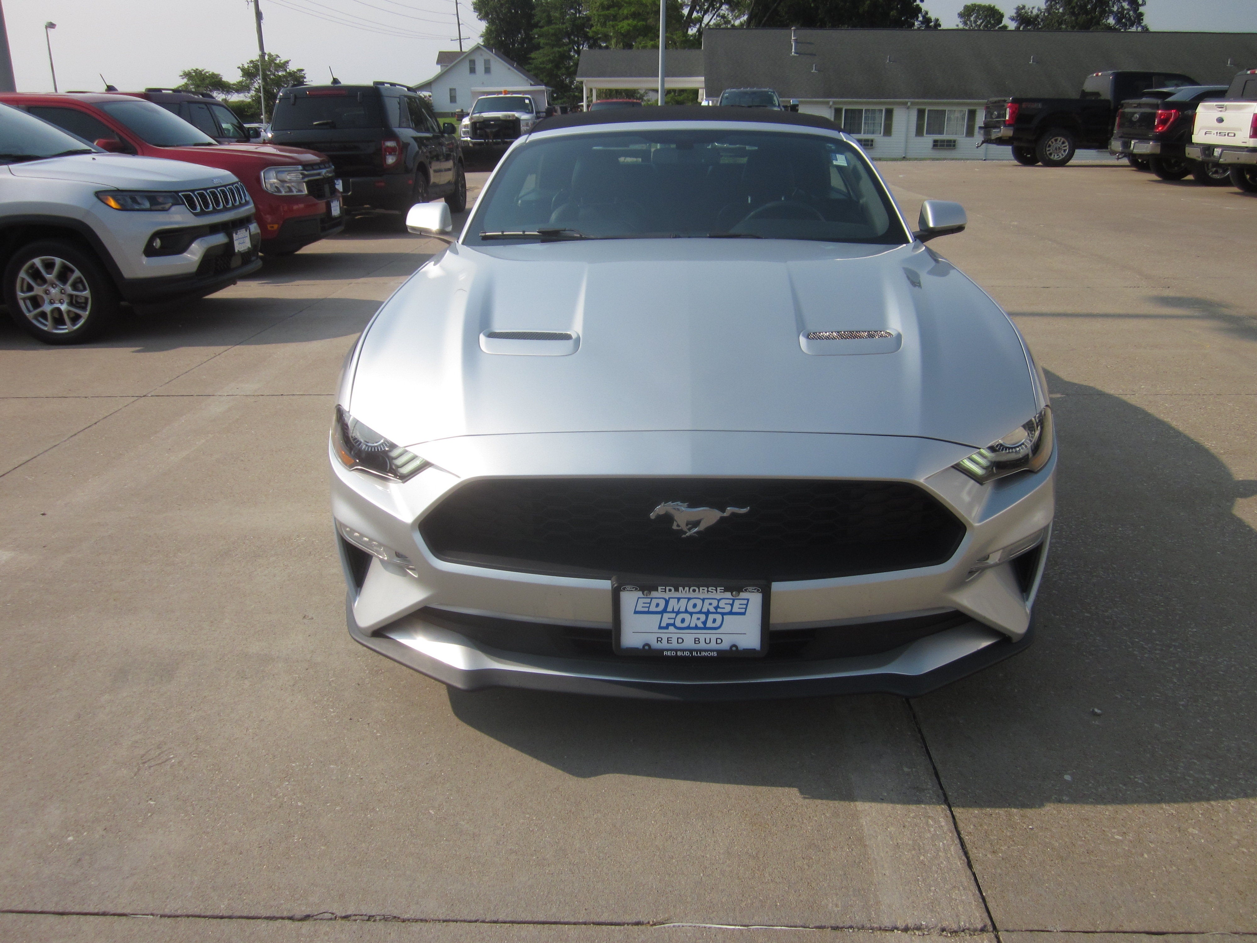 Used 2018 Ford Mustang EcoBoost Premium with VIN 1FATP8UH3J5125091 for sale in Red Bud, IL