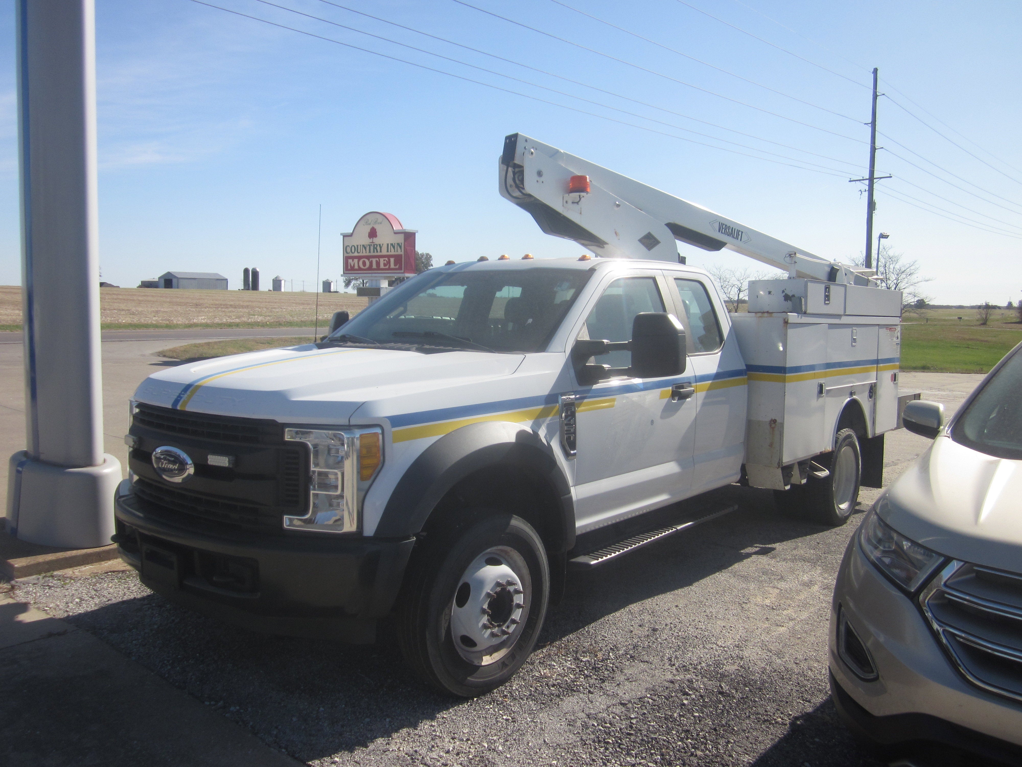 2017 Ford Super Duty F-450 DRW XL