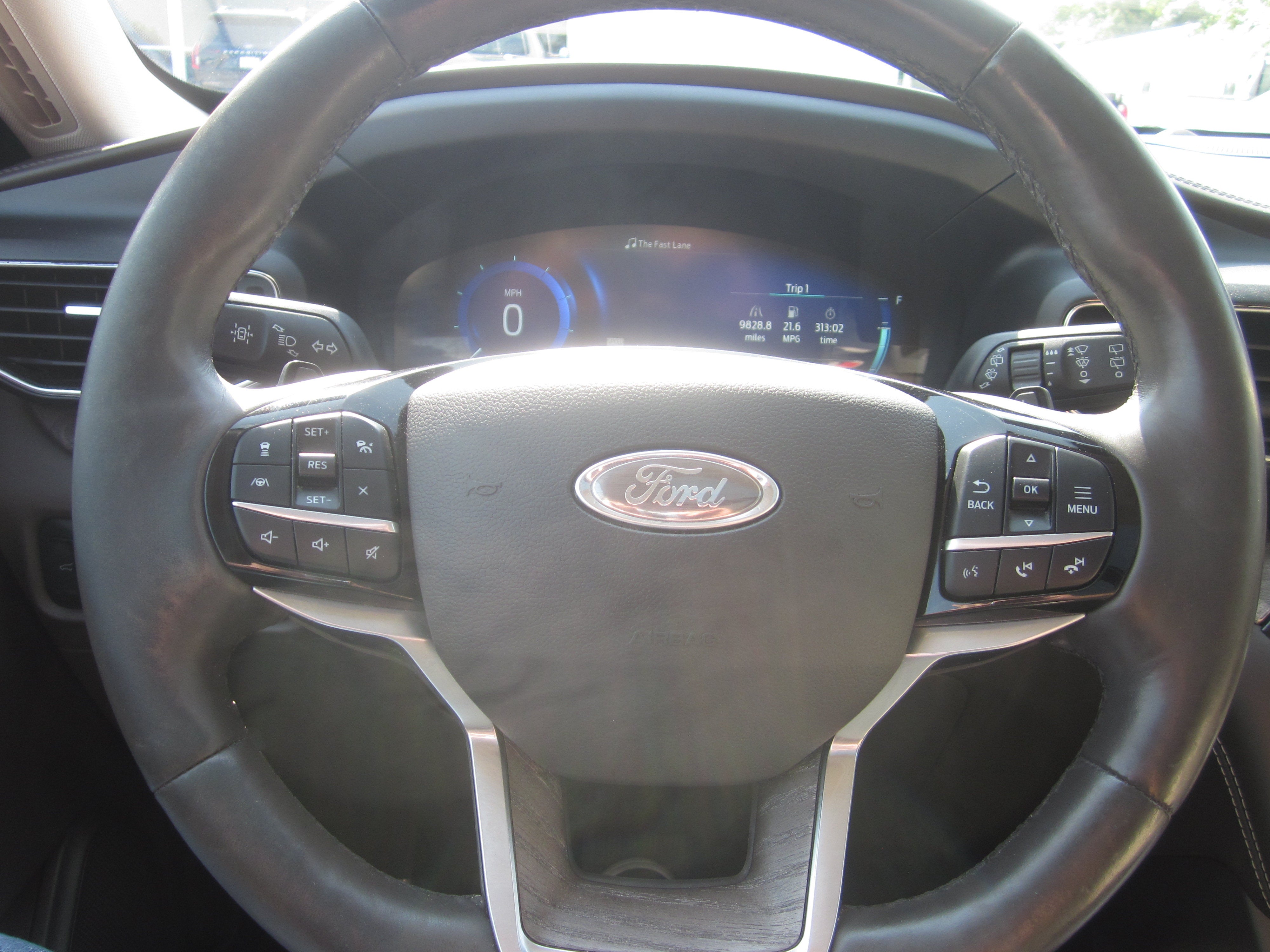 2021 Ford Explorer Platinum