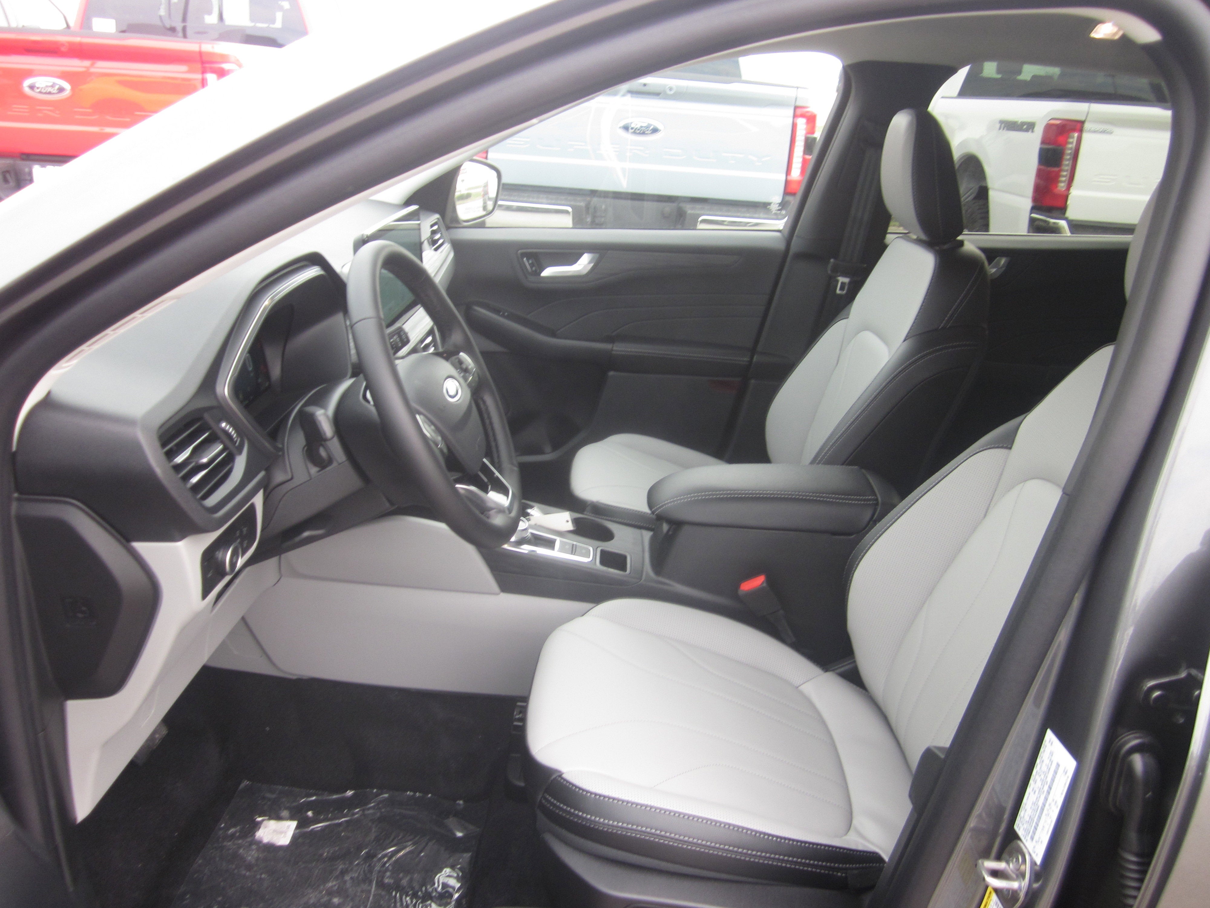 2026 Ford Escape Platinum