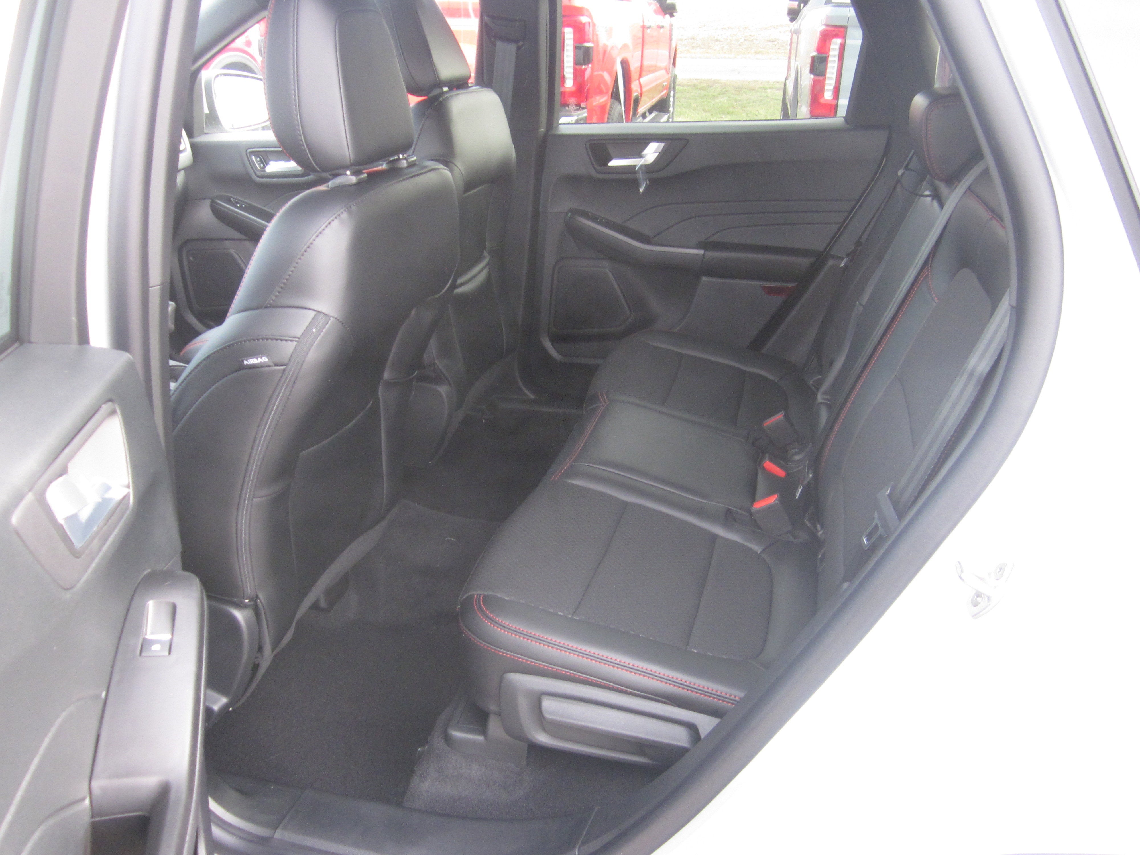 2026 Ford Escape ST-Line Select