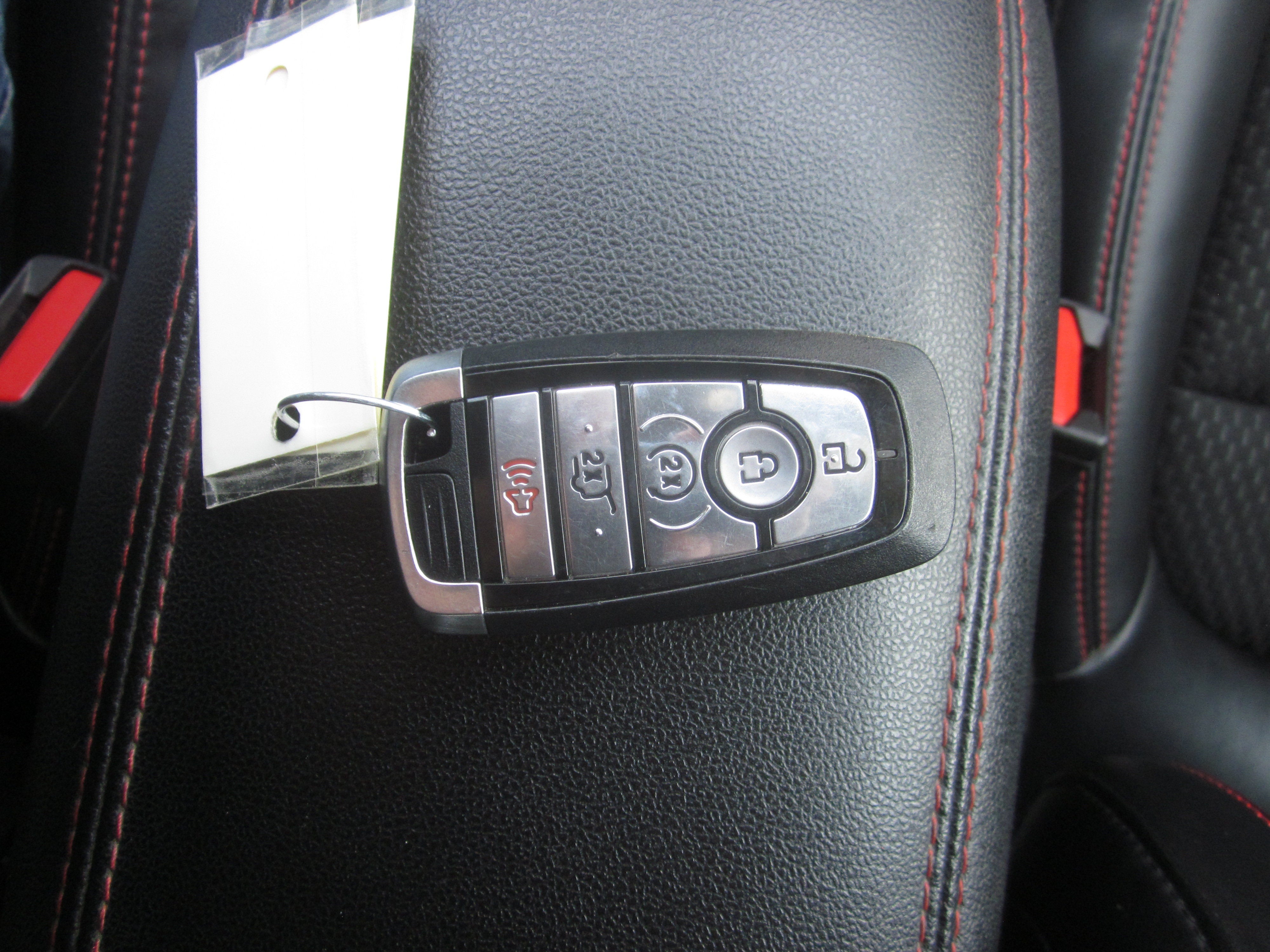 2023 Ford Escape ST-Line Select