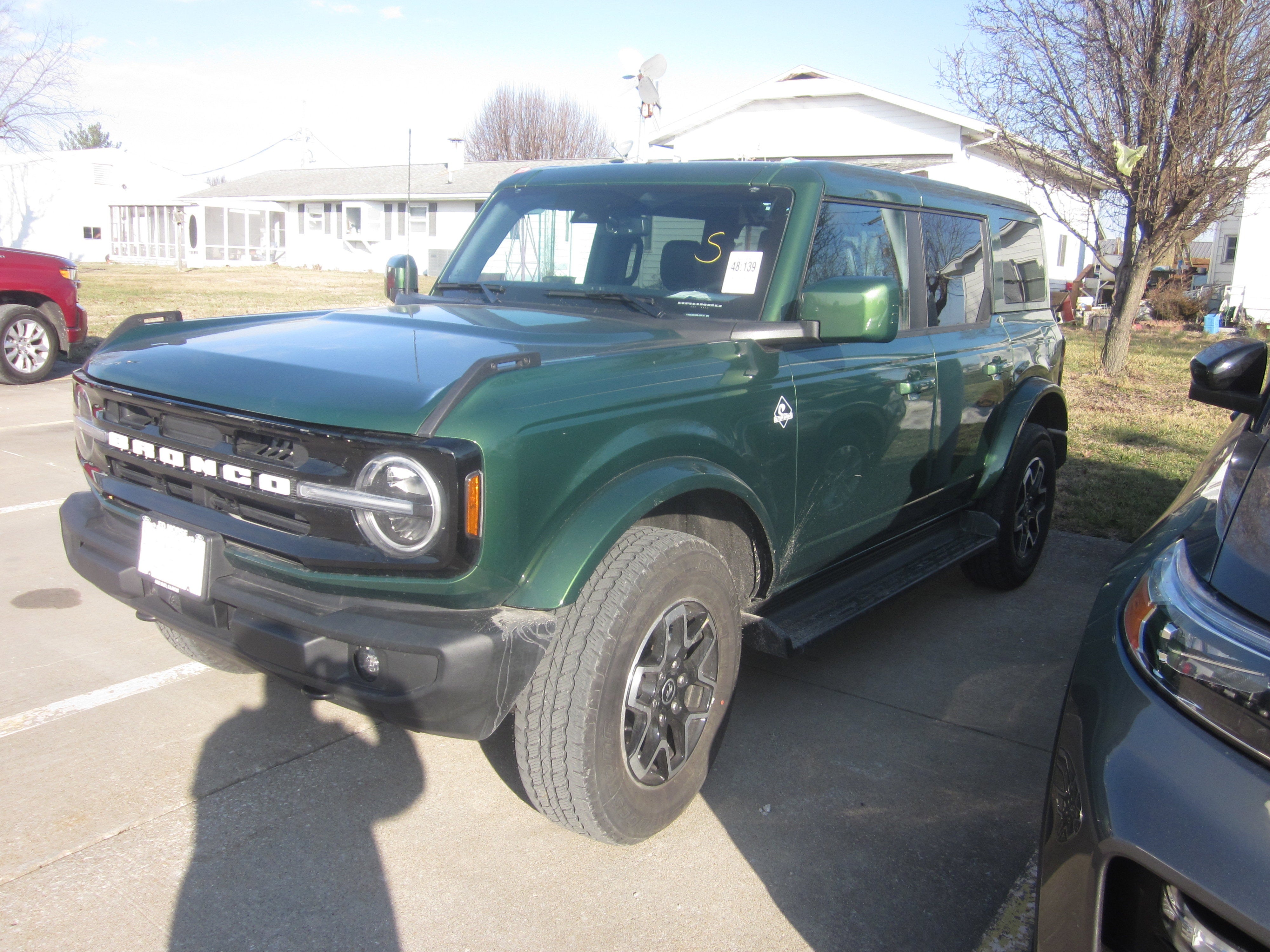 2025 Ford Bronco Outer Banks