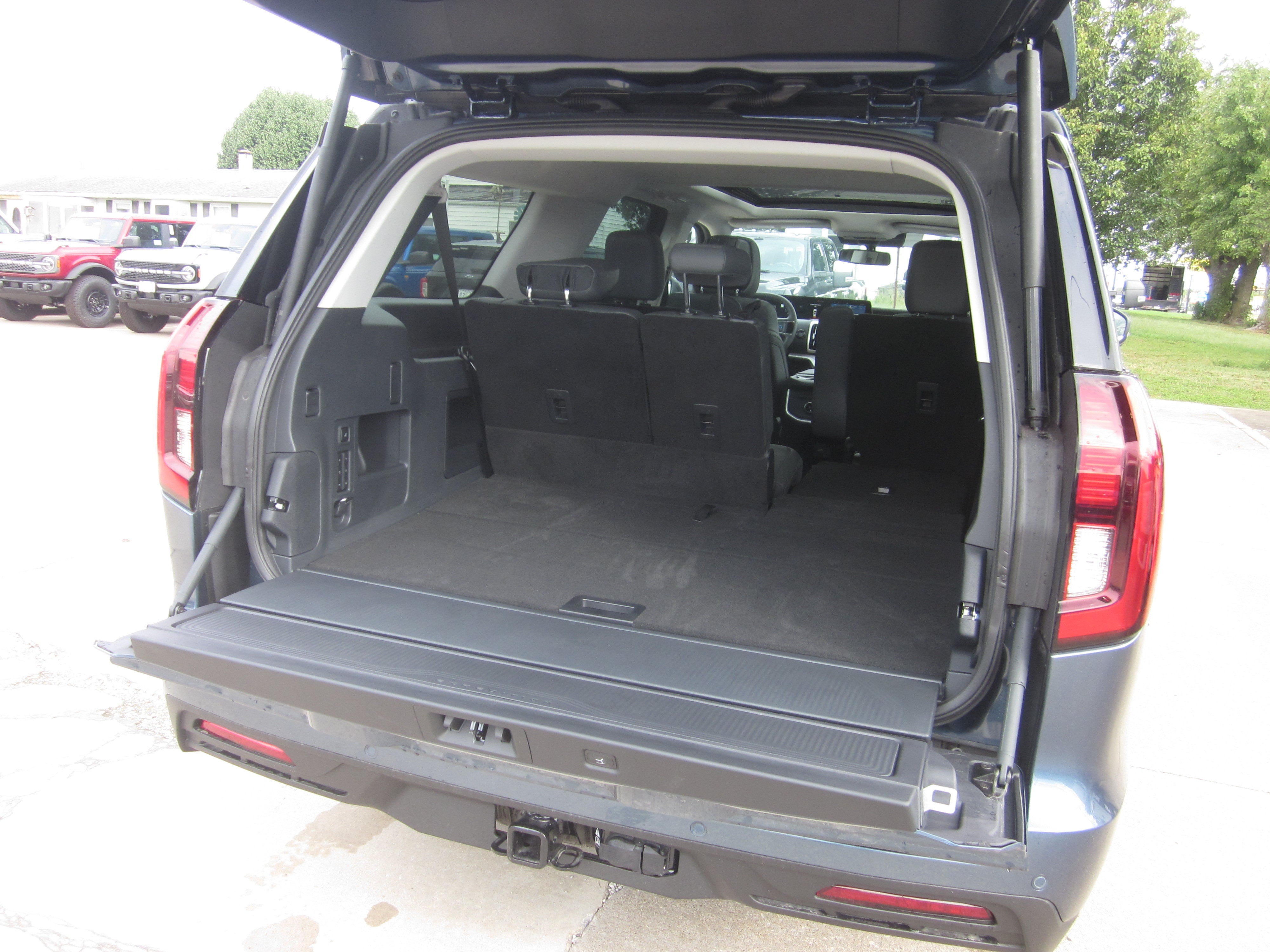 2027 Ford Expedition Max Active