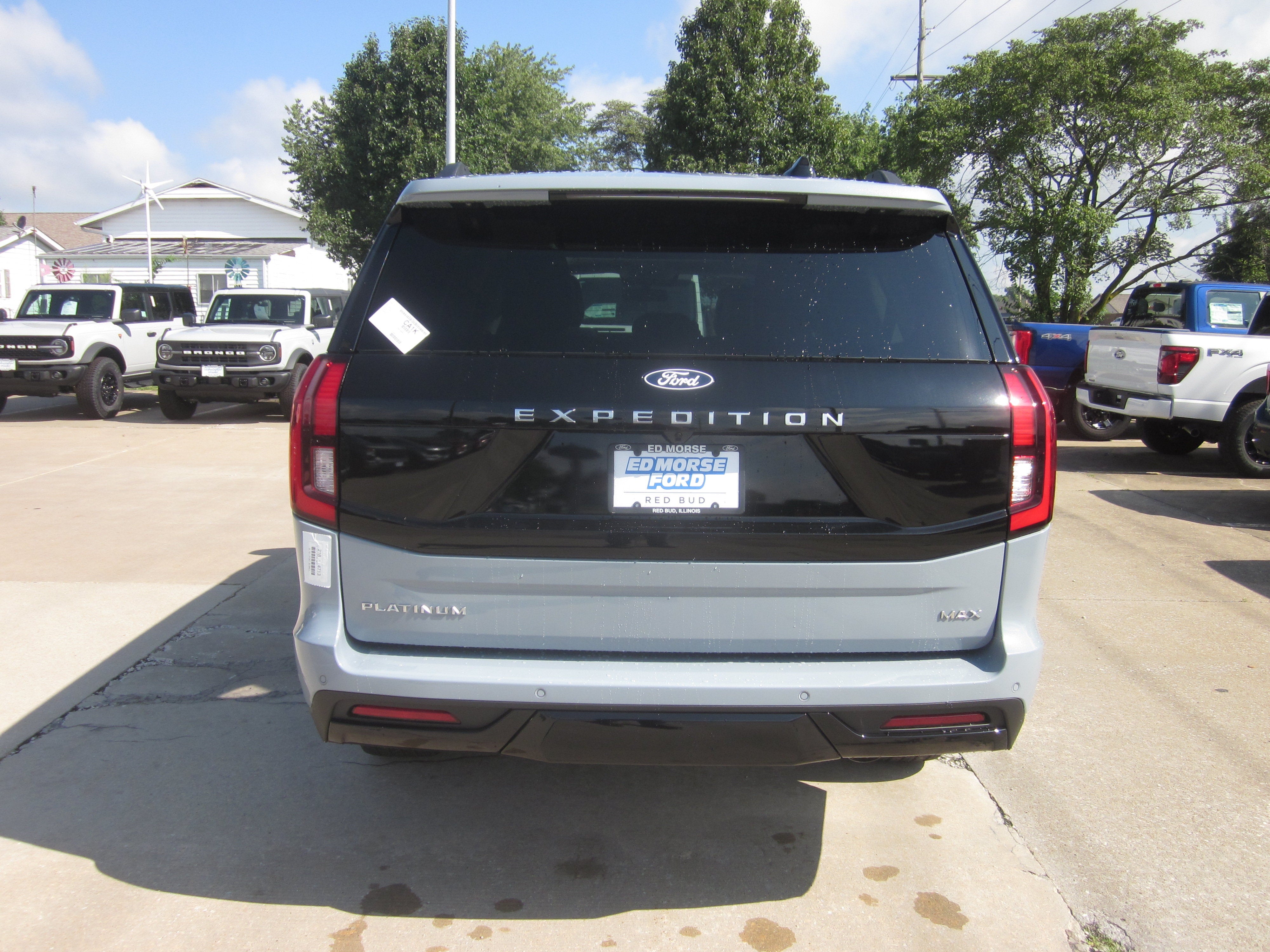 2027 Ford Expedition Max Platinum