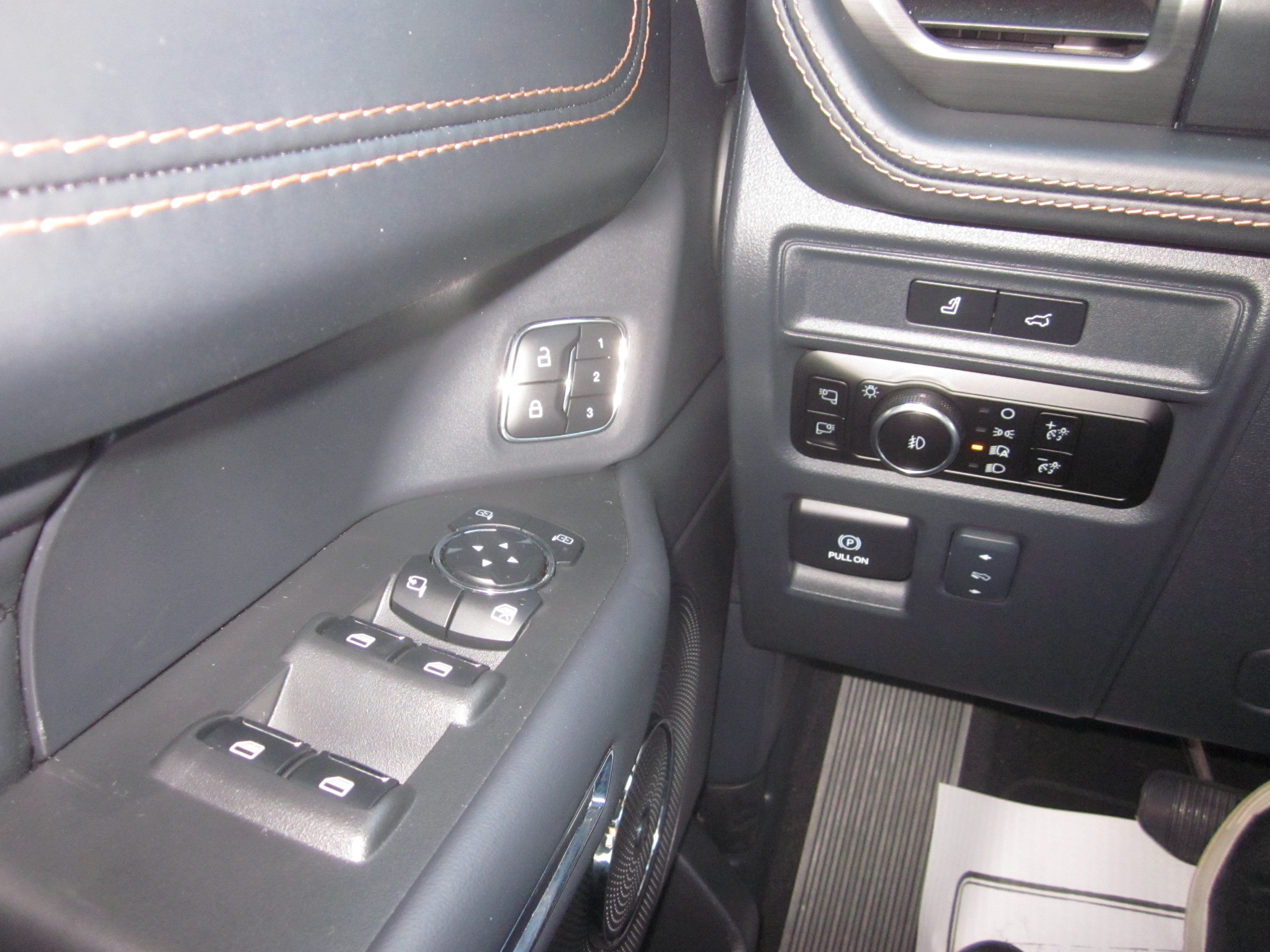 2024 Ford Expedition Platinum