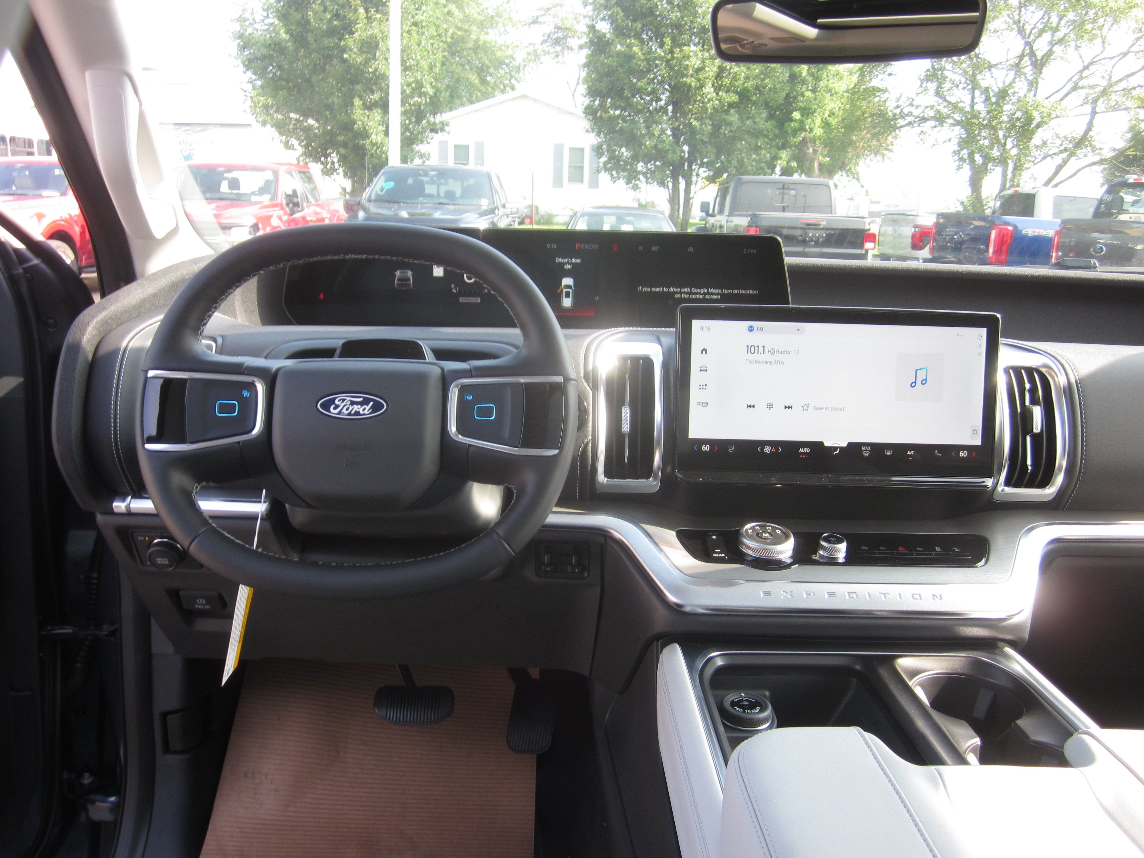 2027 Ford Expedition Platinum