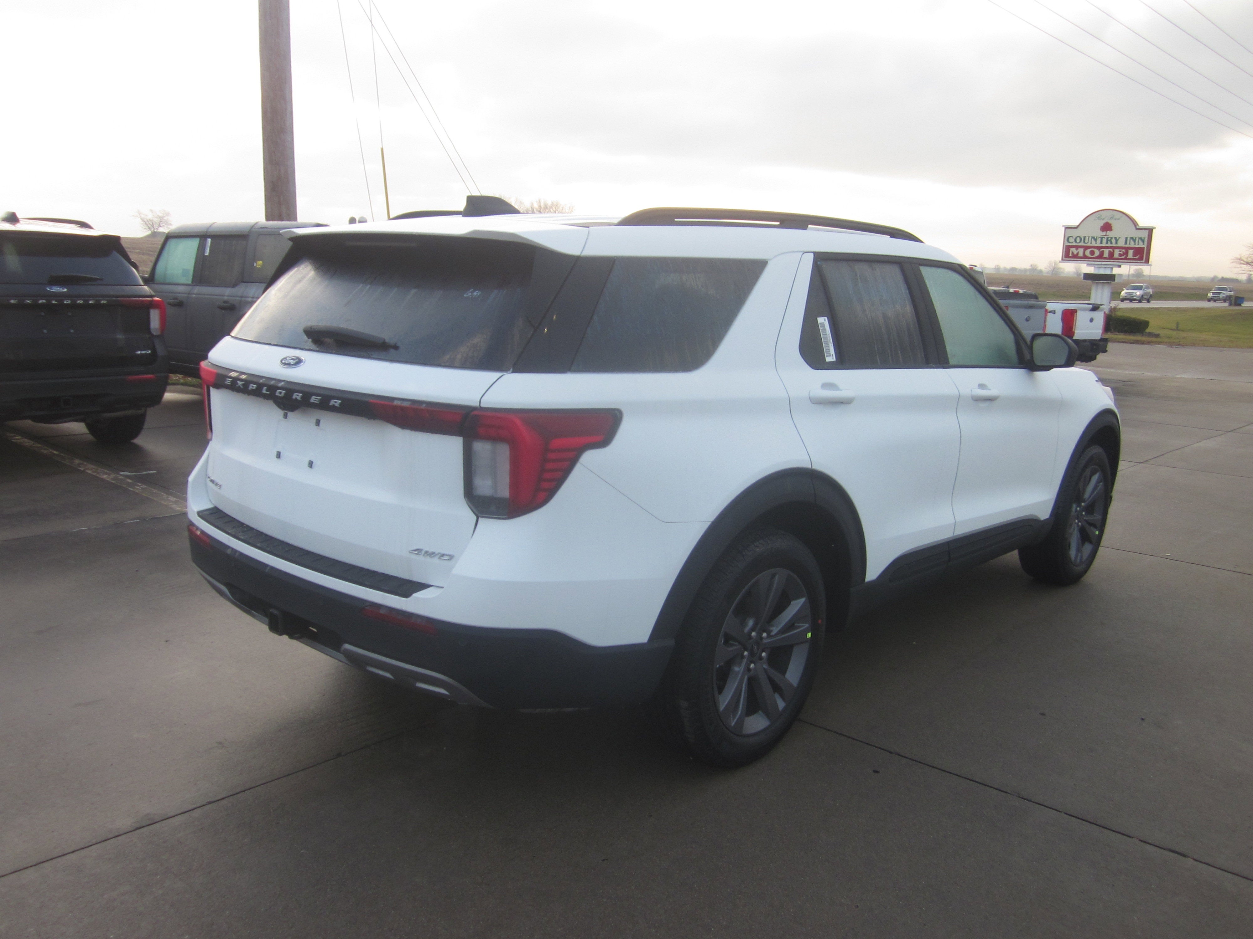 2026 Ford Explorer Active w/200A Pkg