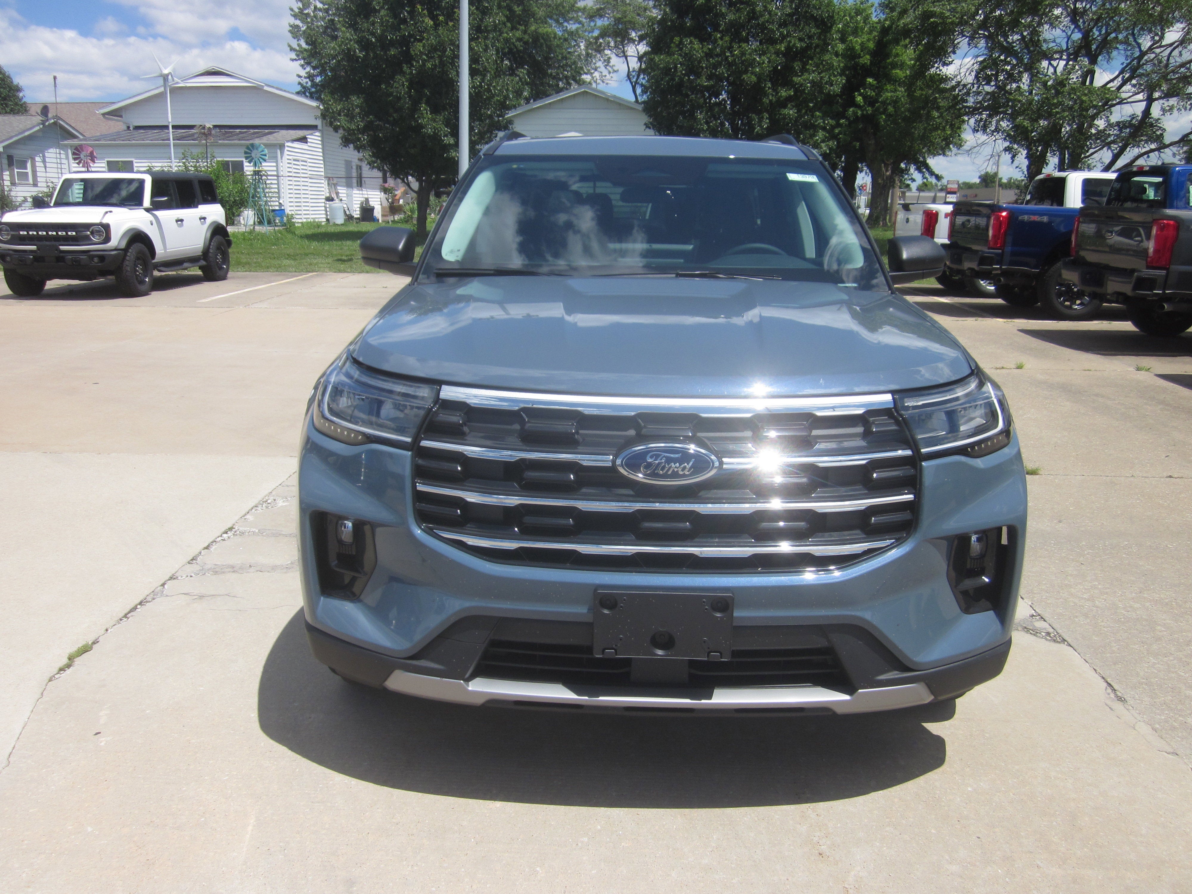 2026 Ford Explorer Active w/200A Pkg