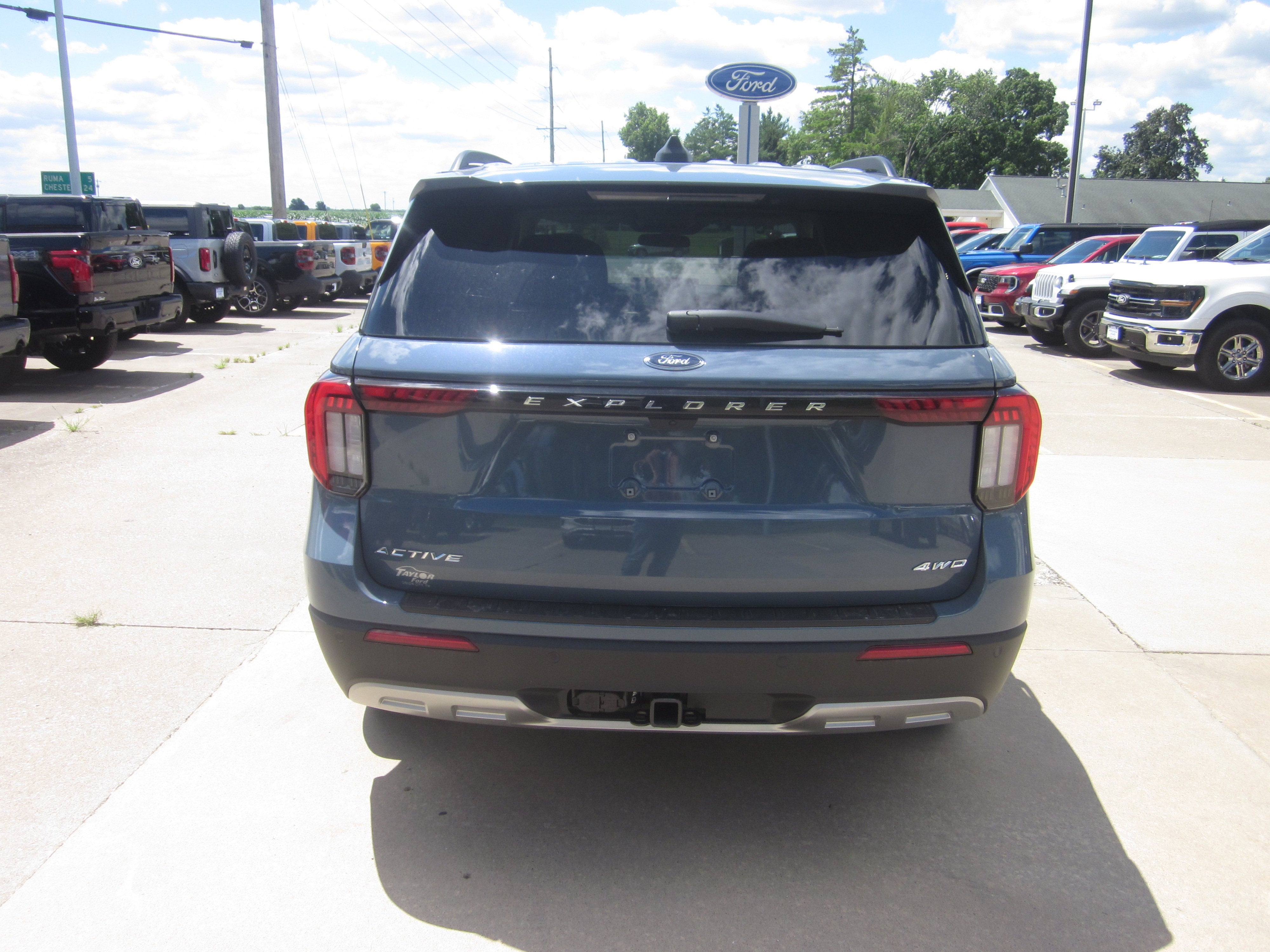 2026 Ford Explorer Active w/200A Pkg