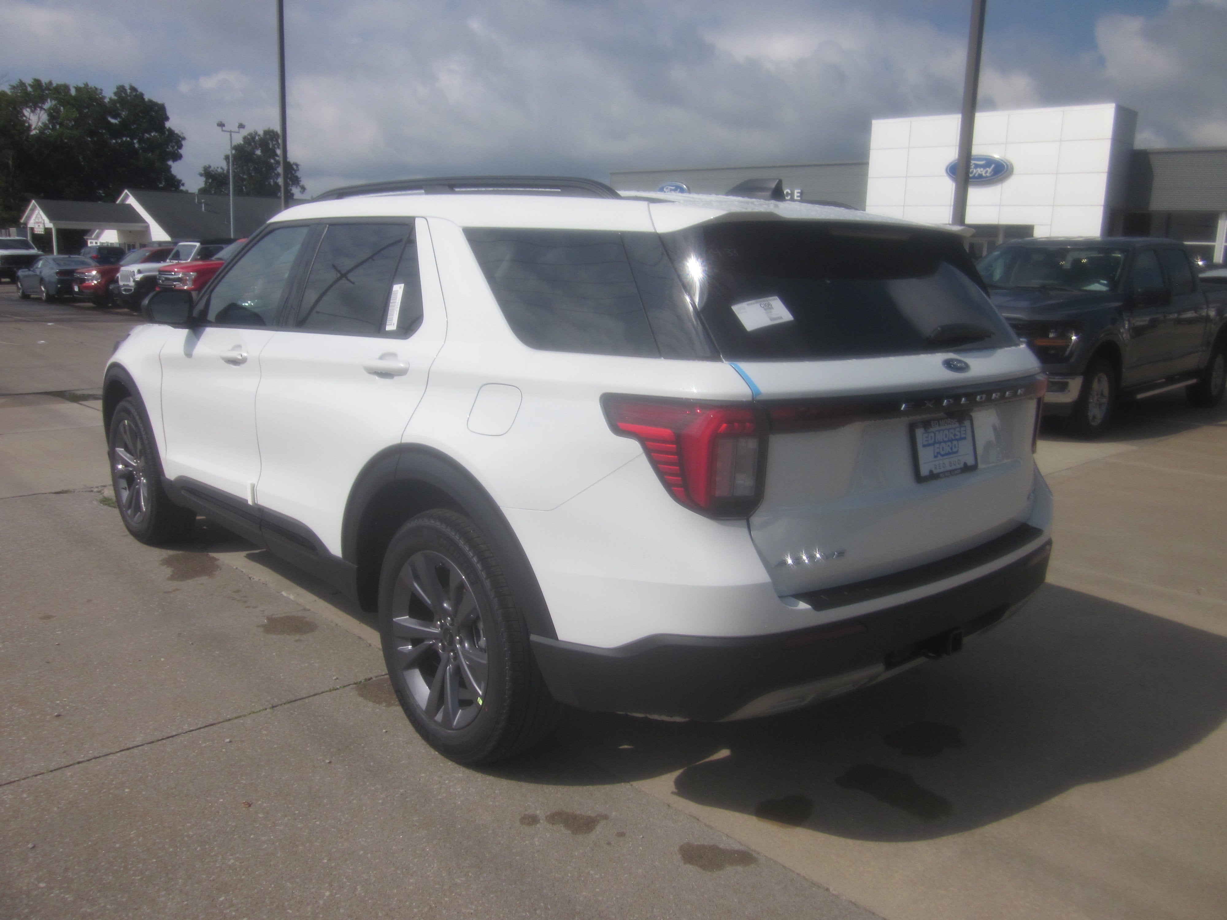 2026 Ford Explorer Active w/200A Pkg