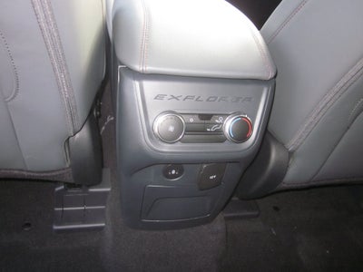 2027 Ford Explorer Active w/200A Pkg