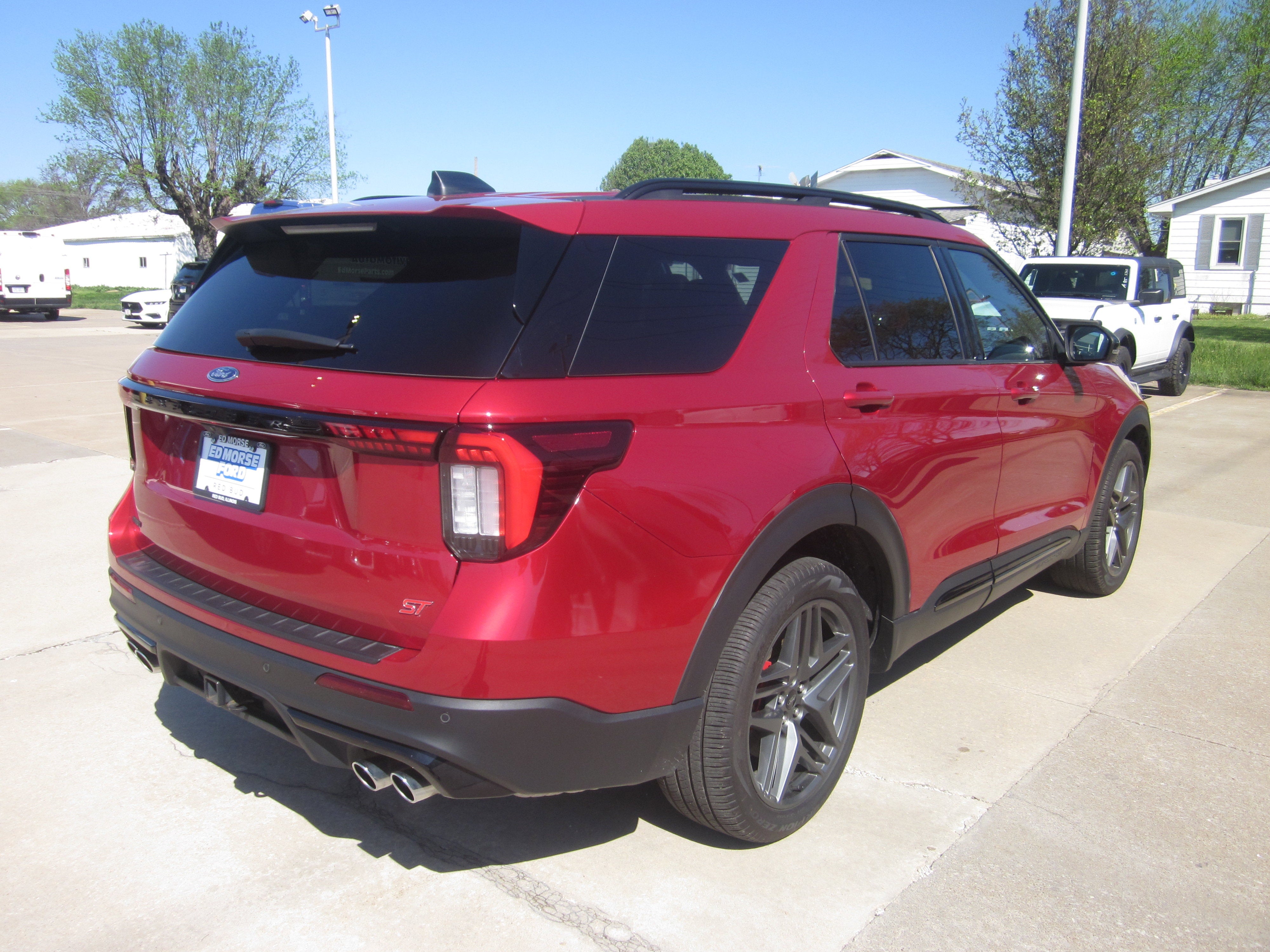 2025 Ford Explorer ST