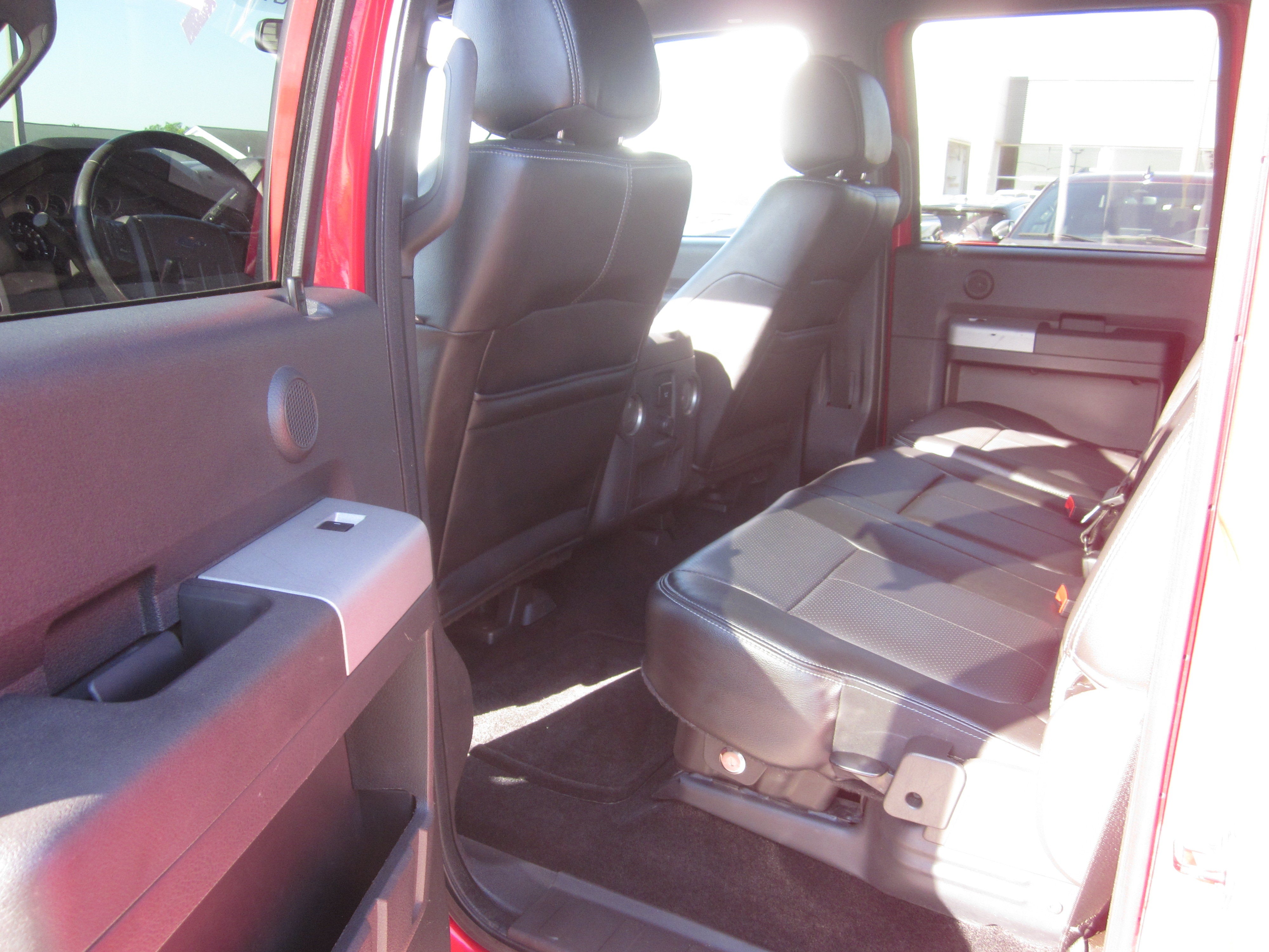 2014 Ford Super Duty F-250 SRW Lariat