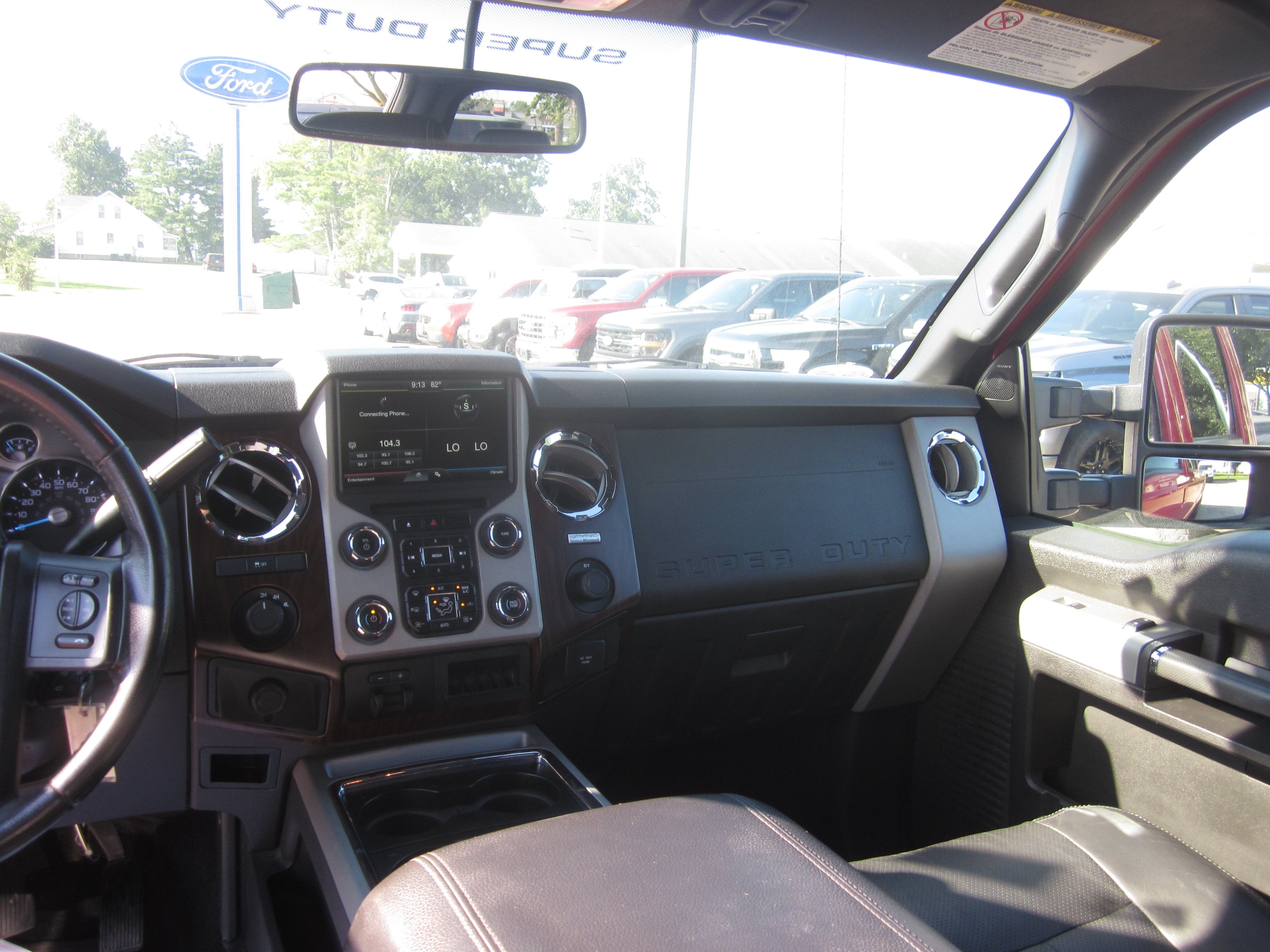 2014 Ford Super Duty F-250 SRW Lariat