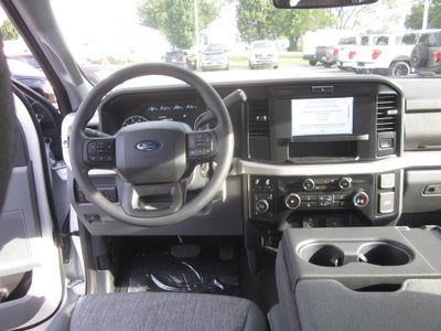2027 Ford Super Duty F-250 SRW XLT