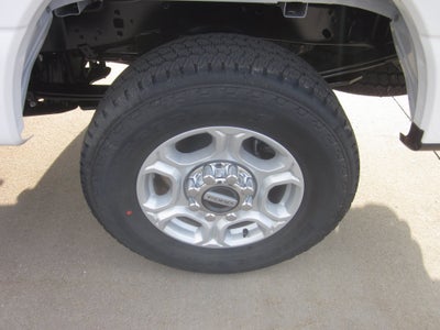 2027 Ford Super Duty F-250 SRW XLT