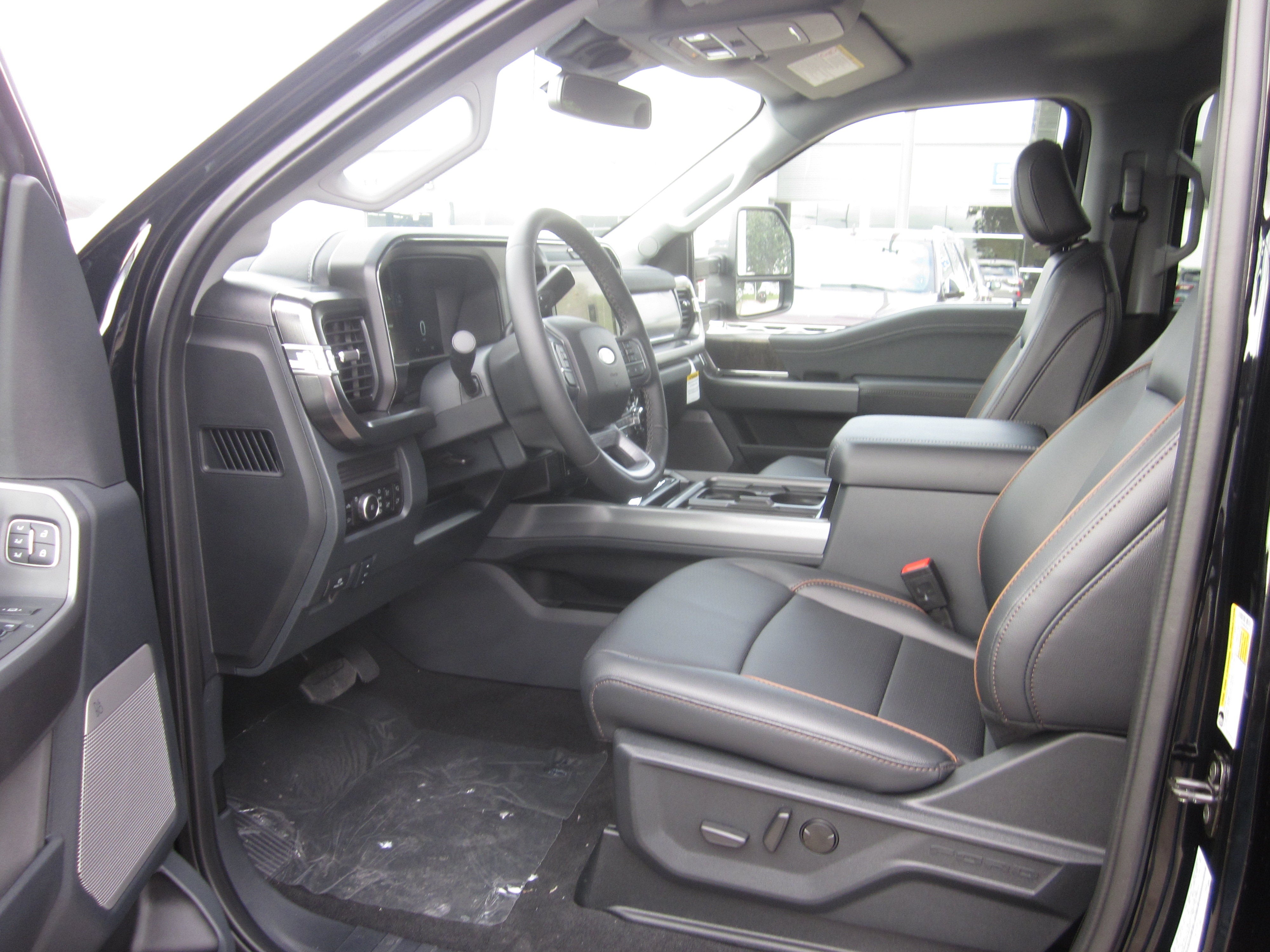 2027 Ford Super Duty F-250 SRW LARIAT