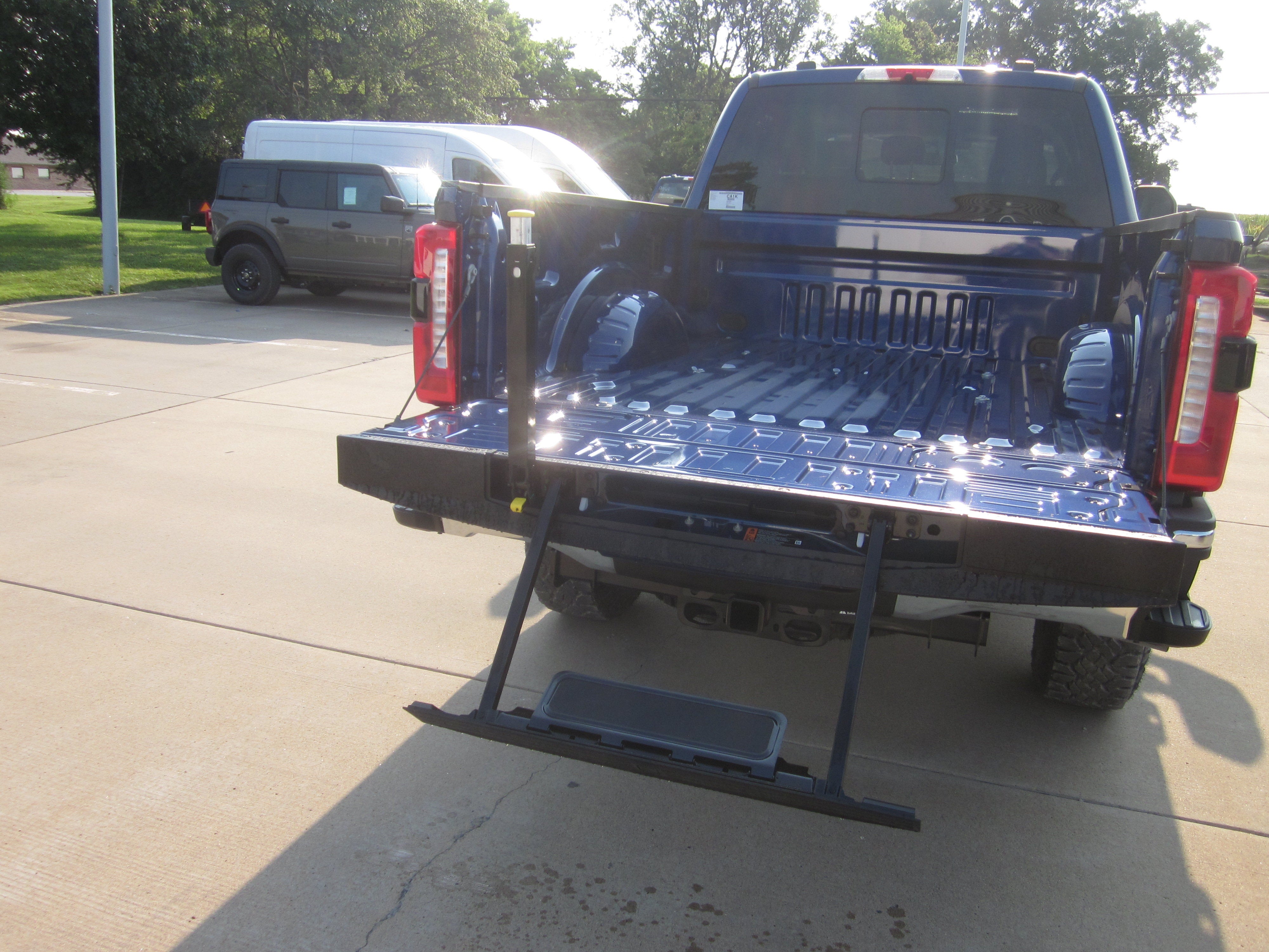2026 Ford Super Duty F-350 SRW XLT