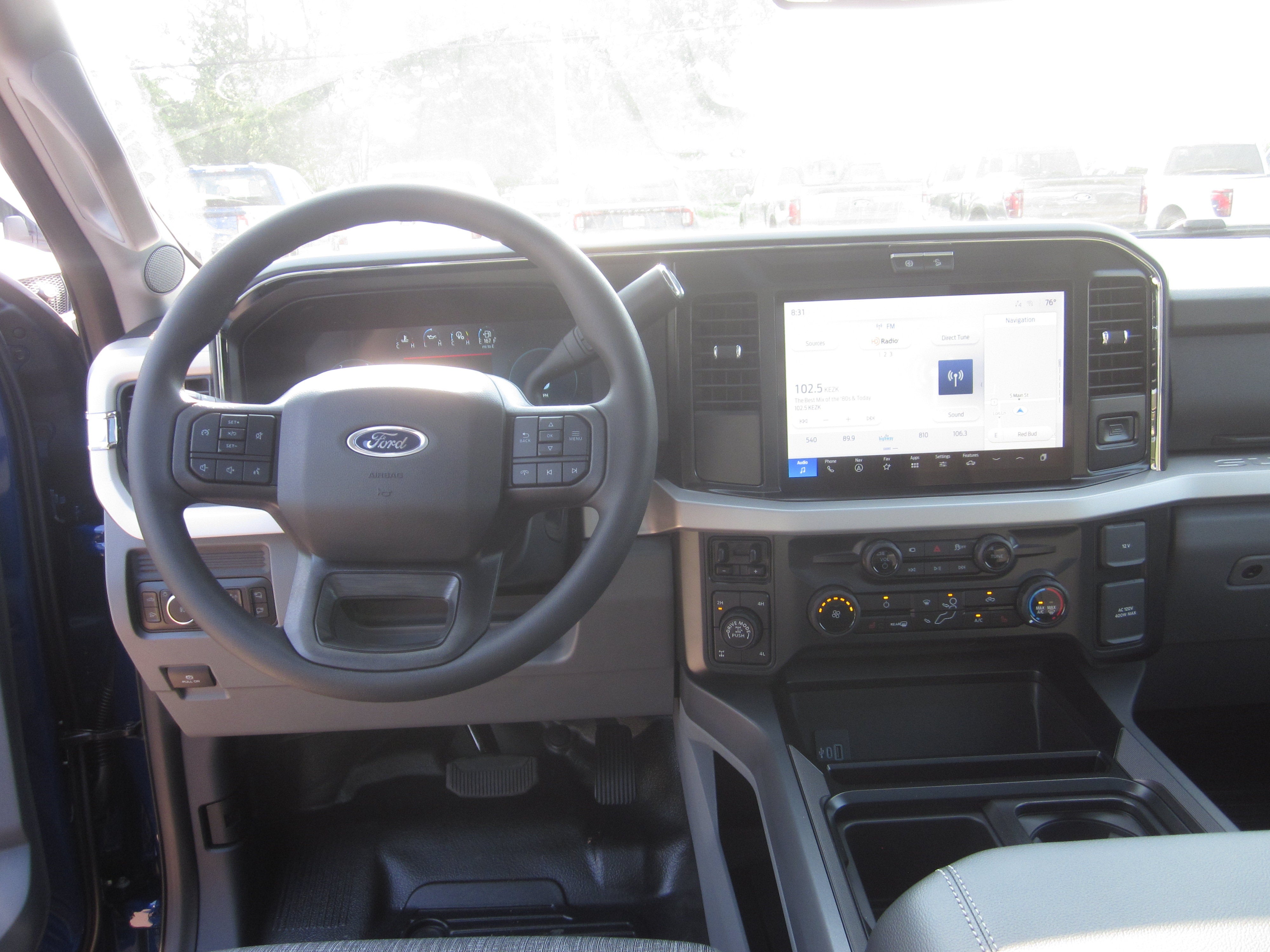 2026 Ford Super Duty F-350 SRW XLT