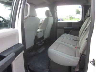 2017 Ford Super Duty F-350 DRW XL