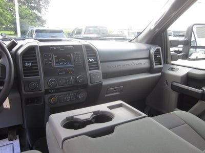2017 Ford Super Duty F-350 DRW XL