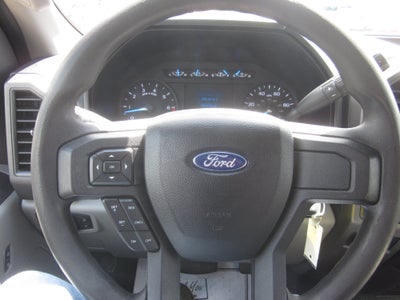 2017 Ford Super Duty F-350 DRW XL