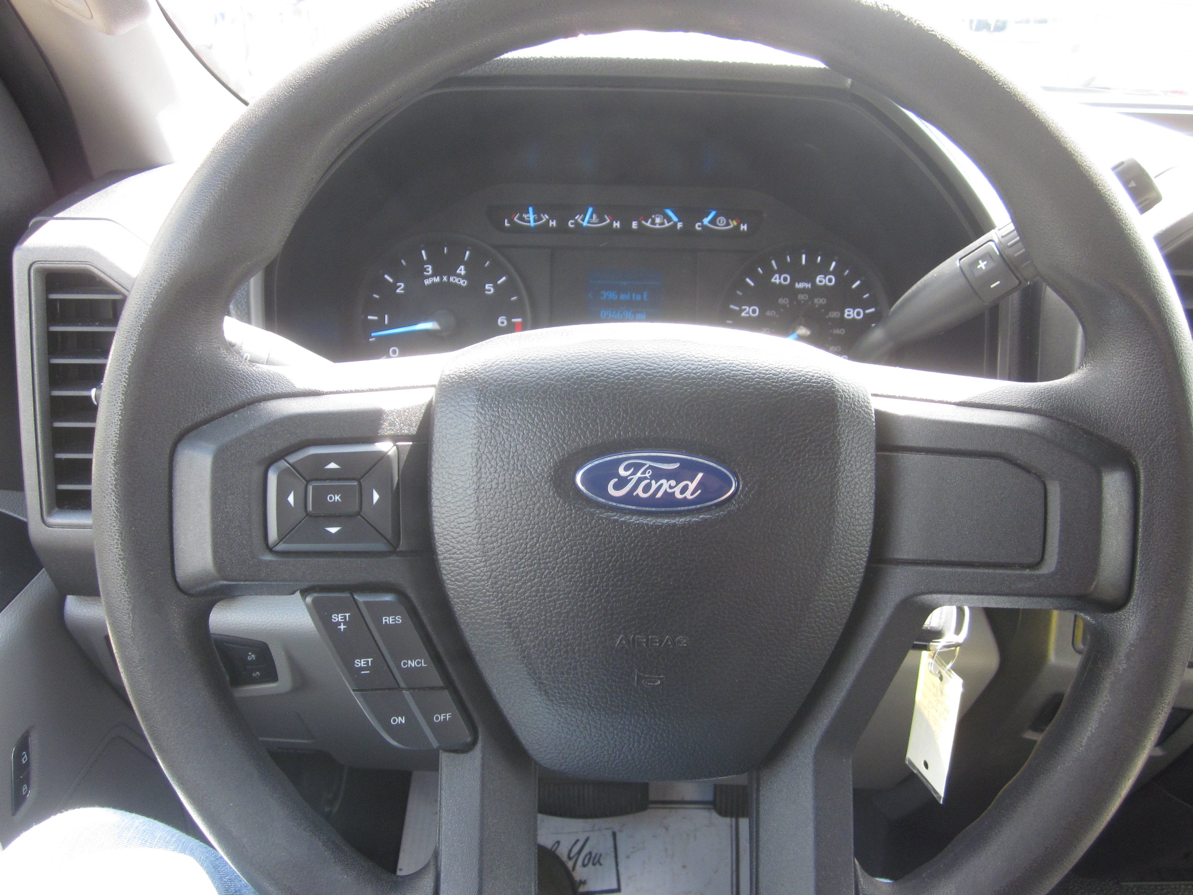 2017 Ford Super Duty F-350 DRW XL