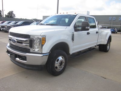 2017 Ford Super Duty F-350 DRW XL