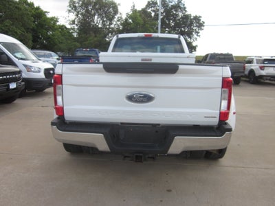 2017 Ford Super Duty F-350 DRW XL