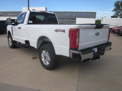 2027 Ford Super Duty F-250 SRW XLT