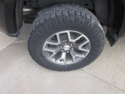 2021 GMC Canyon 4WD AT4 w/Cloth