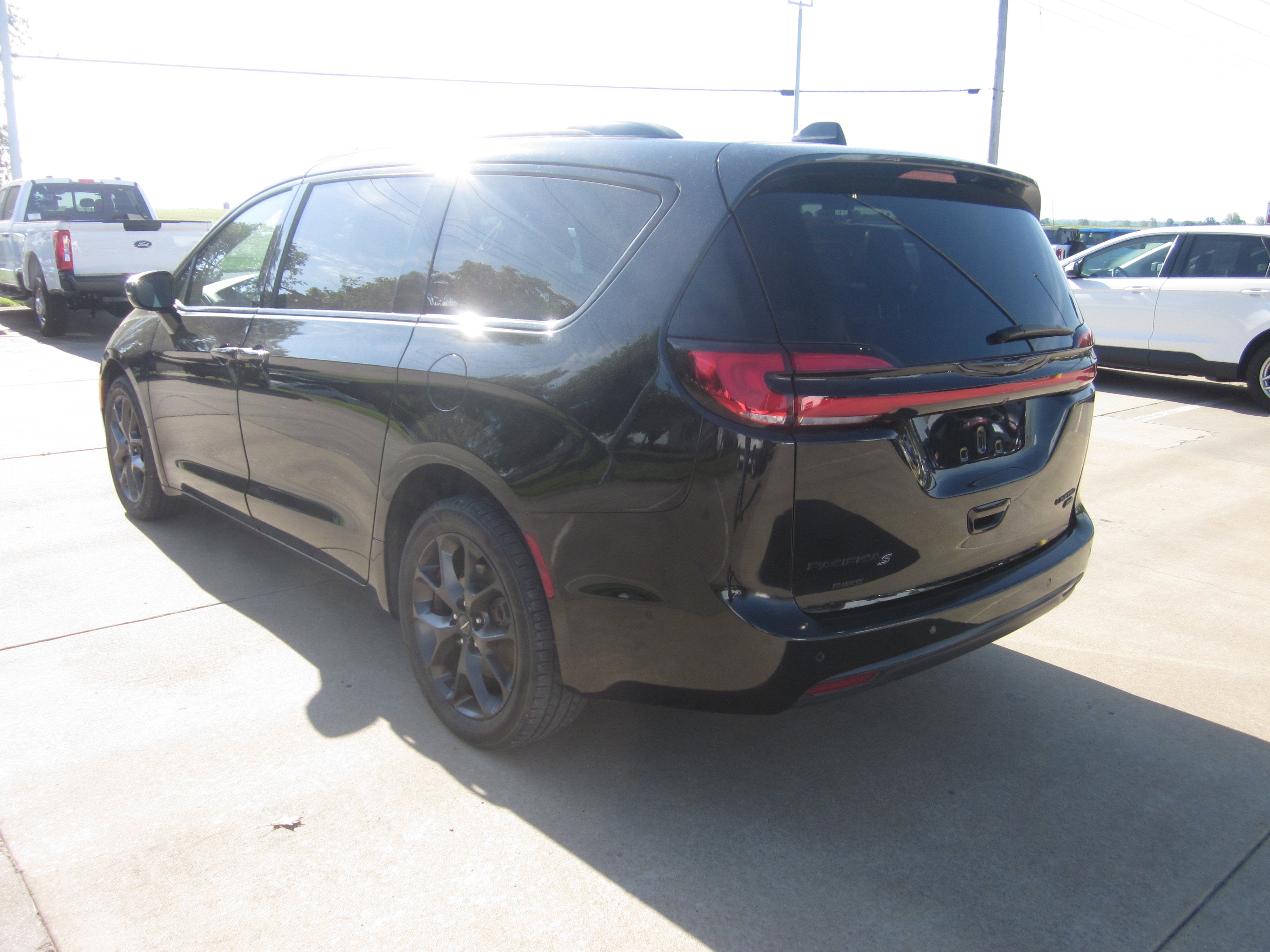 2021 Chrysler Pacifica Limited