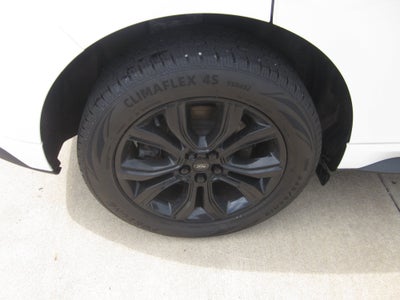 2024 Ford Edge SE