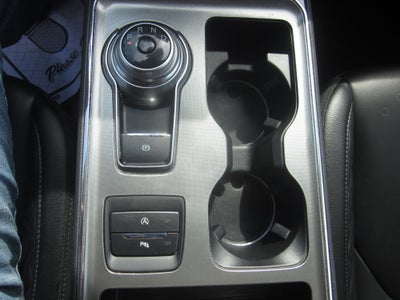 2024 Ford Edge Titanium