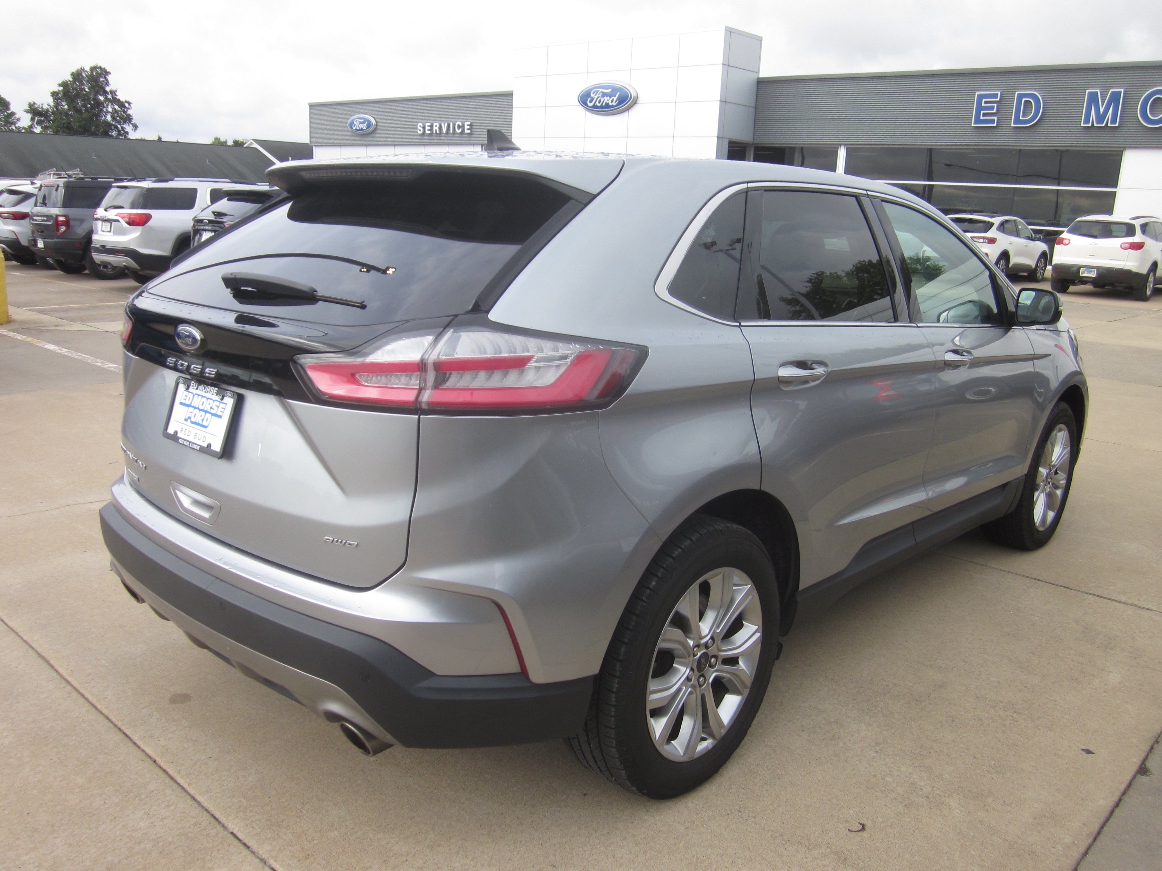 2024 Ford Edge Titanium