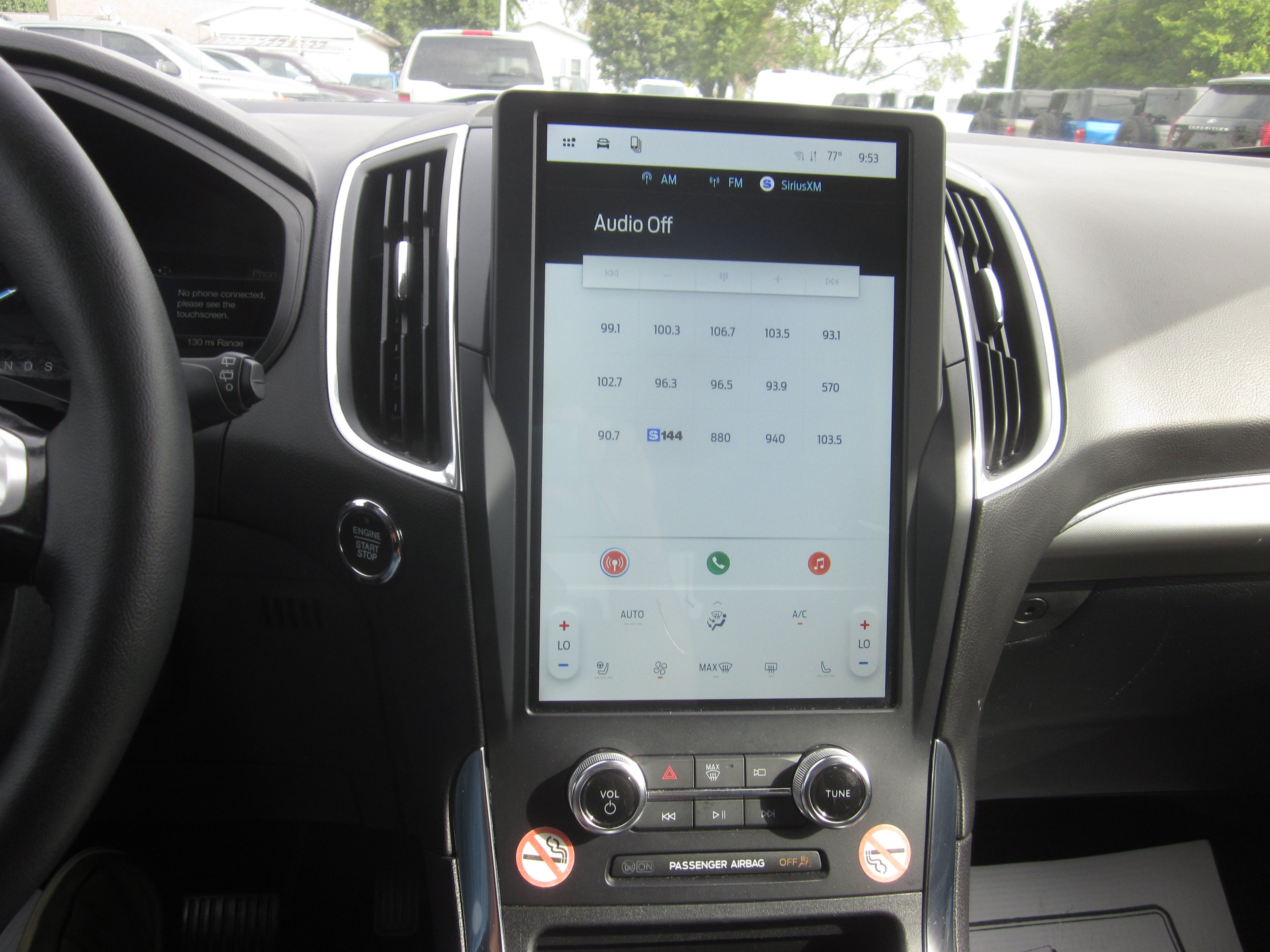 2024 Ford Edge Titanium