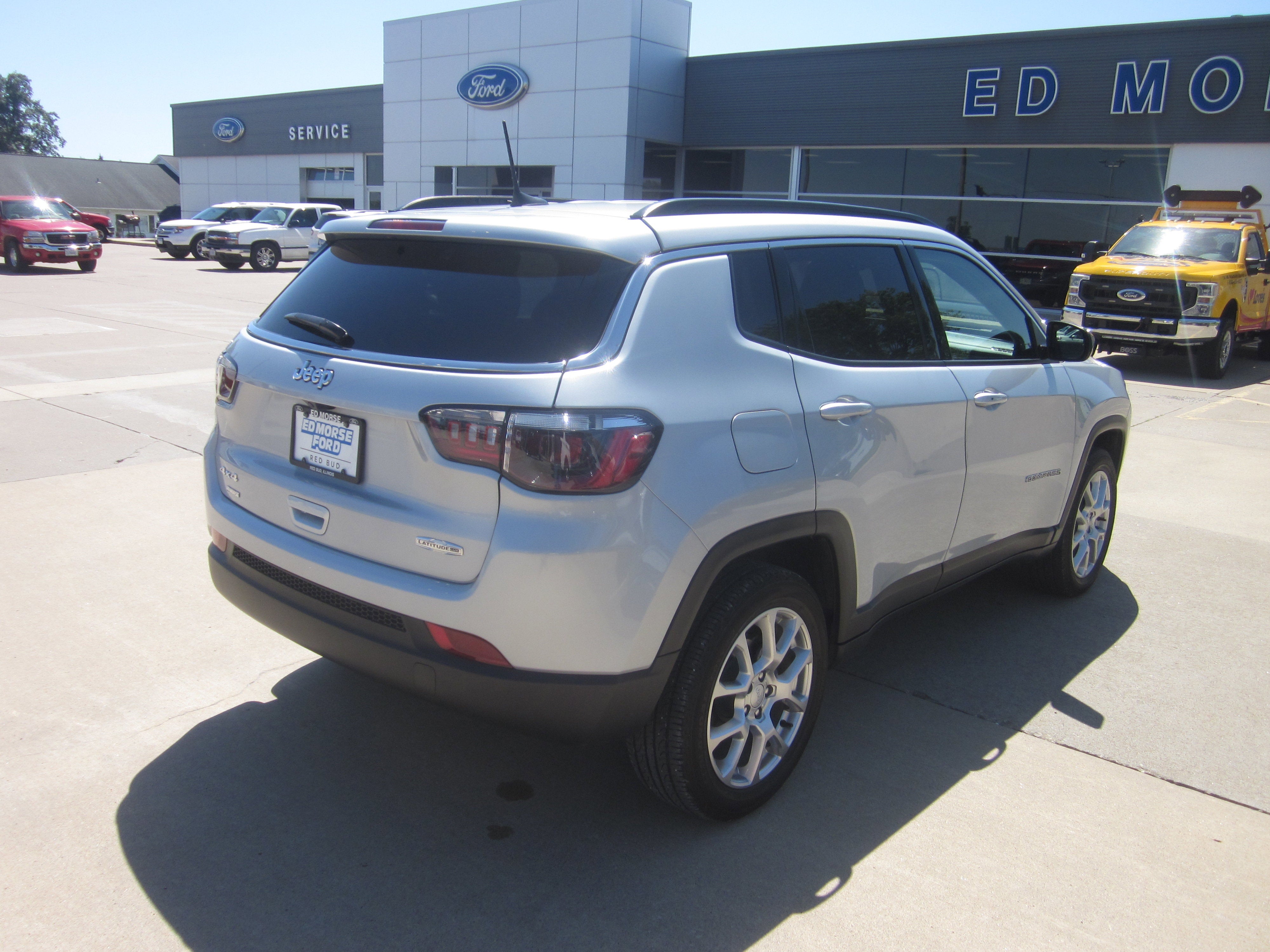 2024 Jeep Compass Latitude Lux
