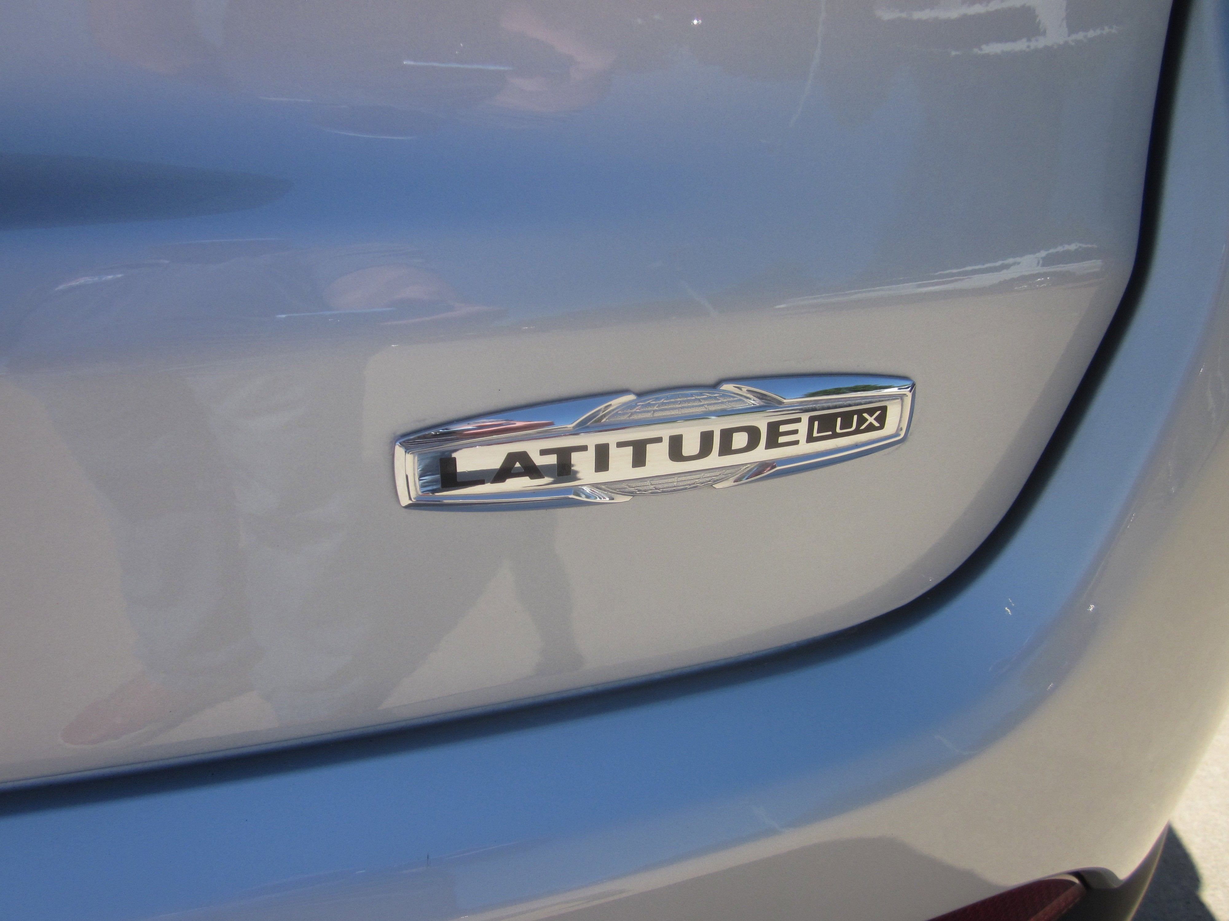 2024 Jeep Compass Latitude Lux
