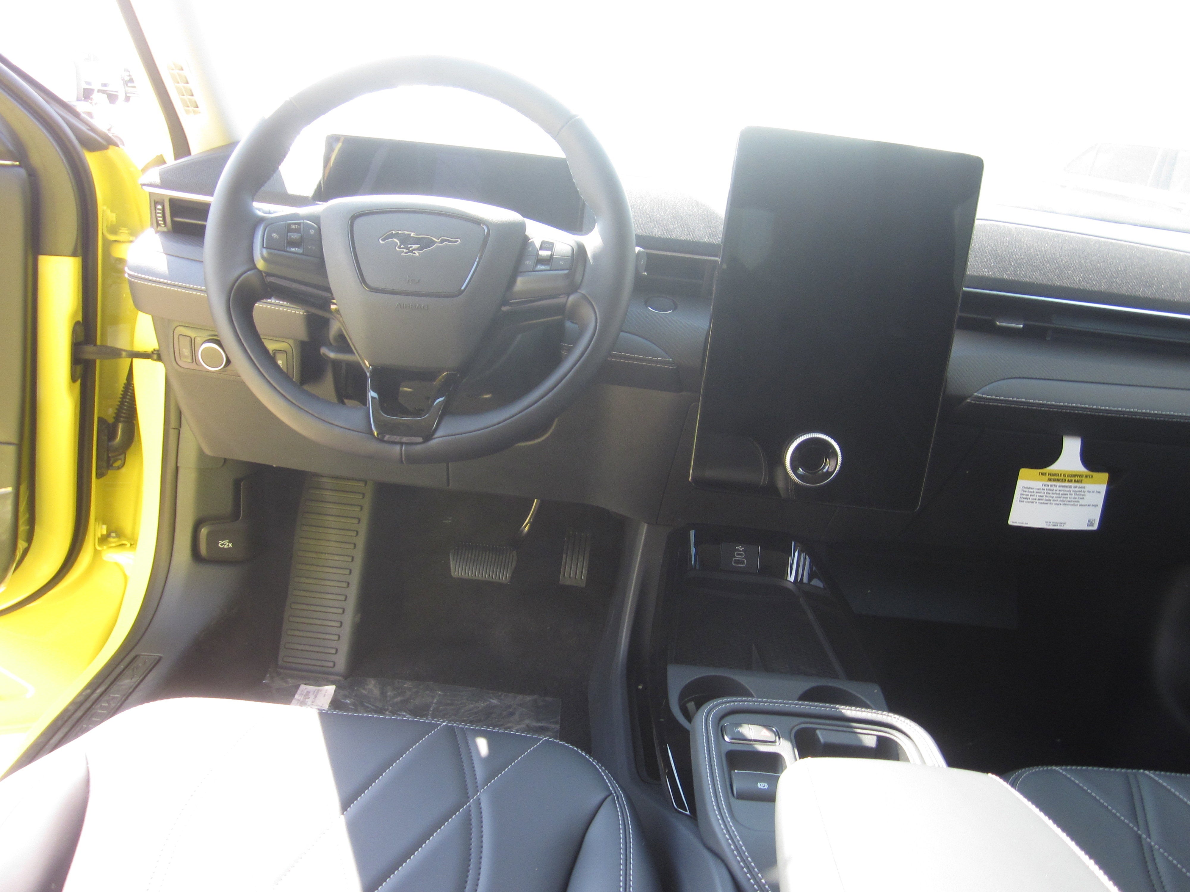 2025 Ford Mustang Mach-E Select