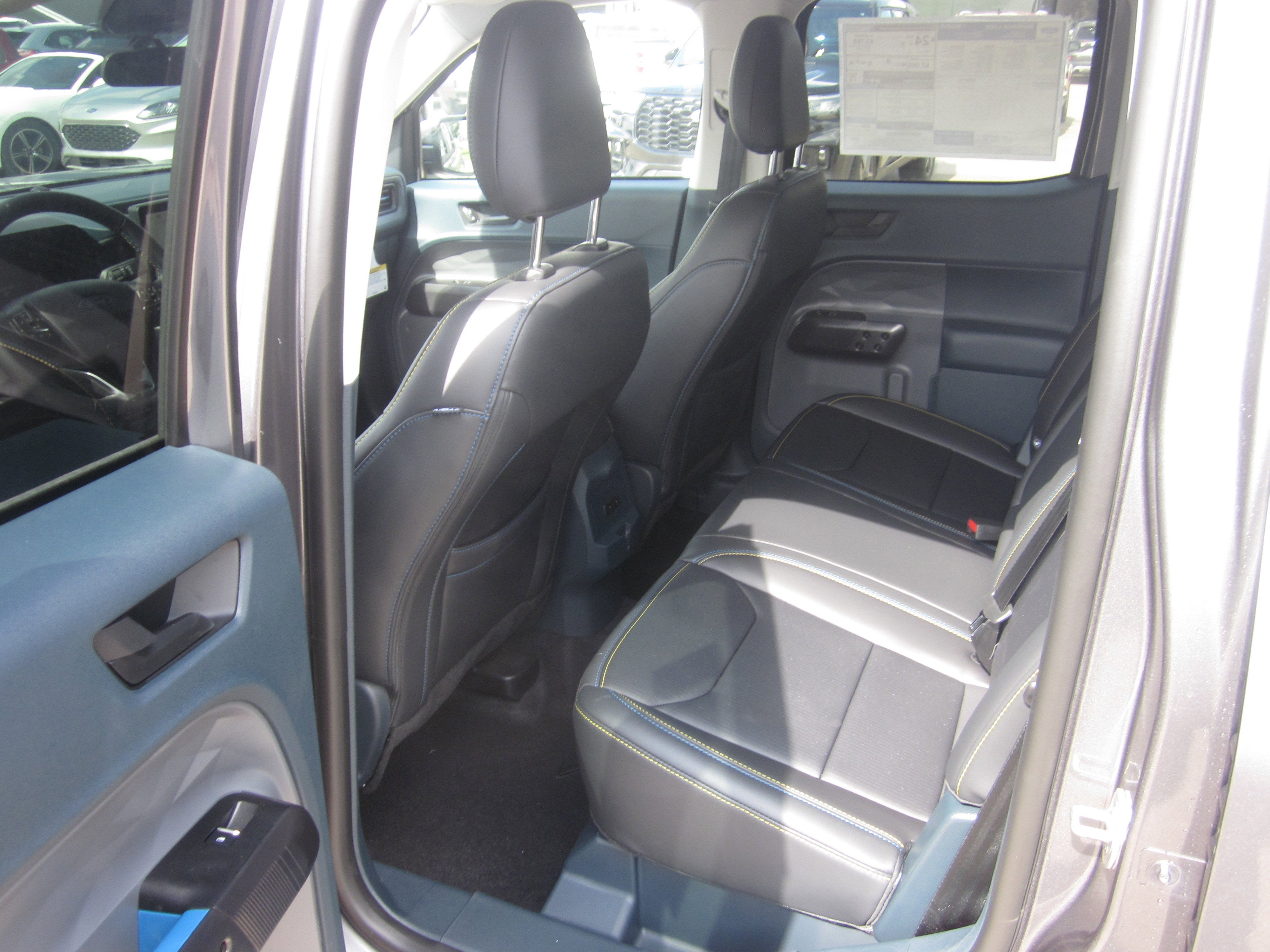2026 Ford Maverick Lobo Standard
