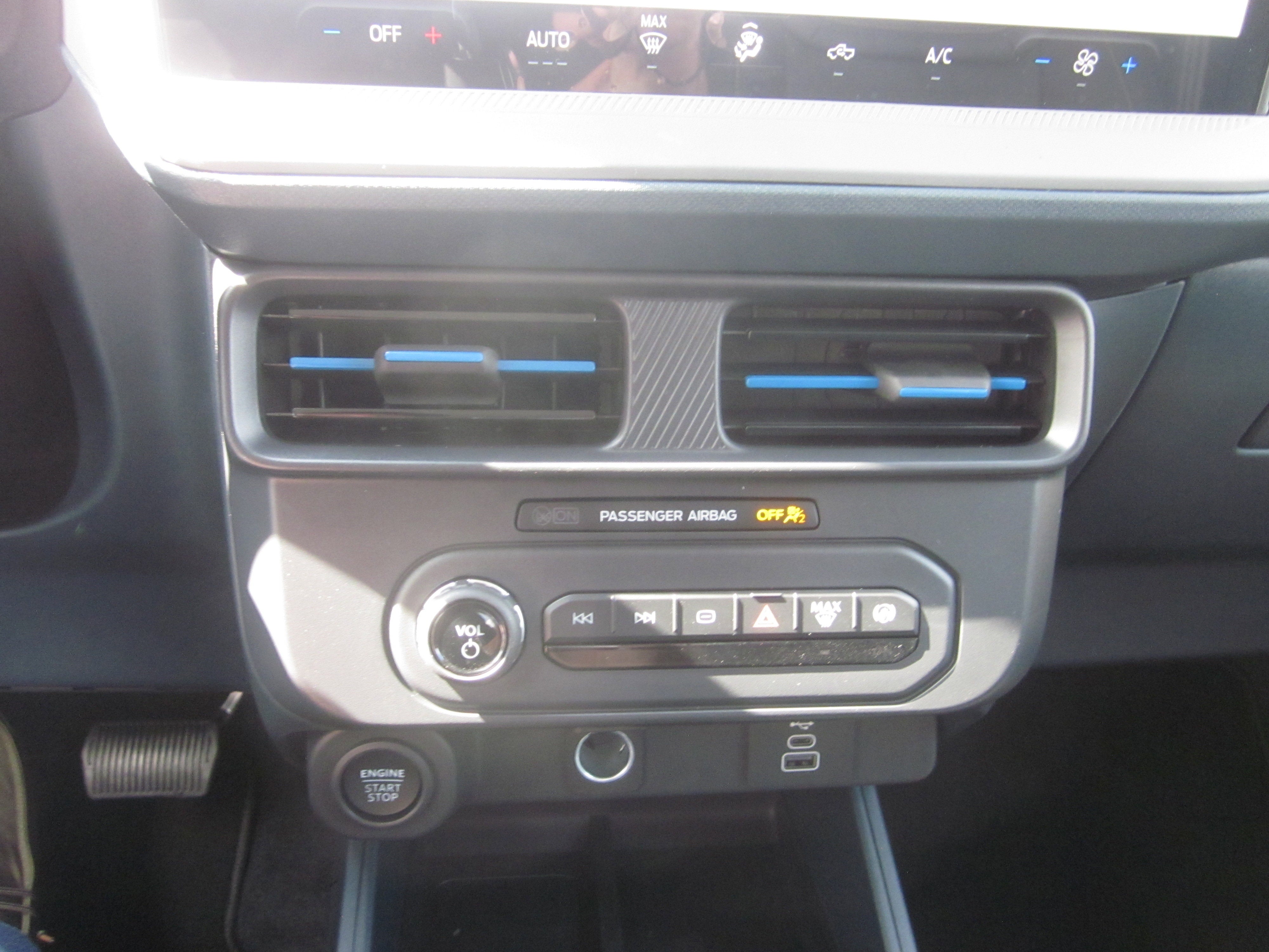 2026 Ford Maverick Lobo Standard