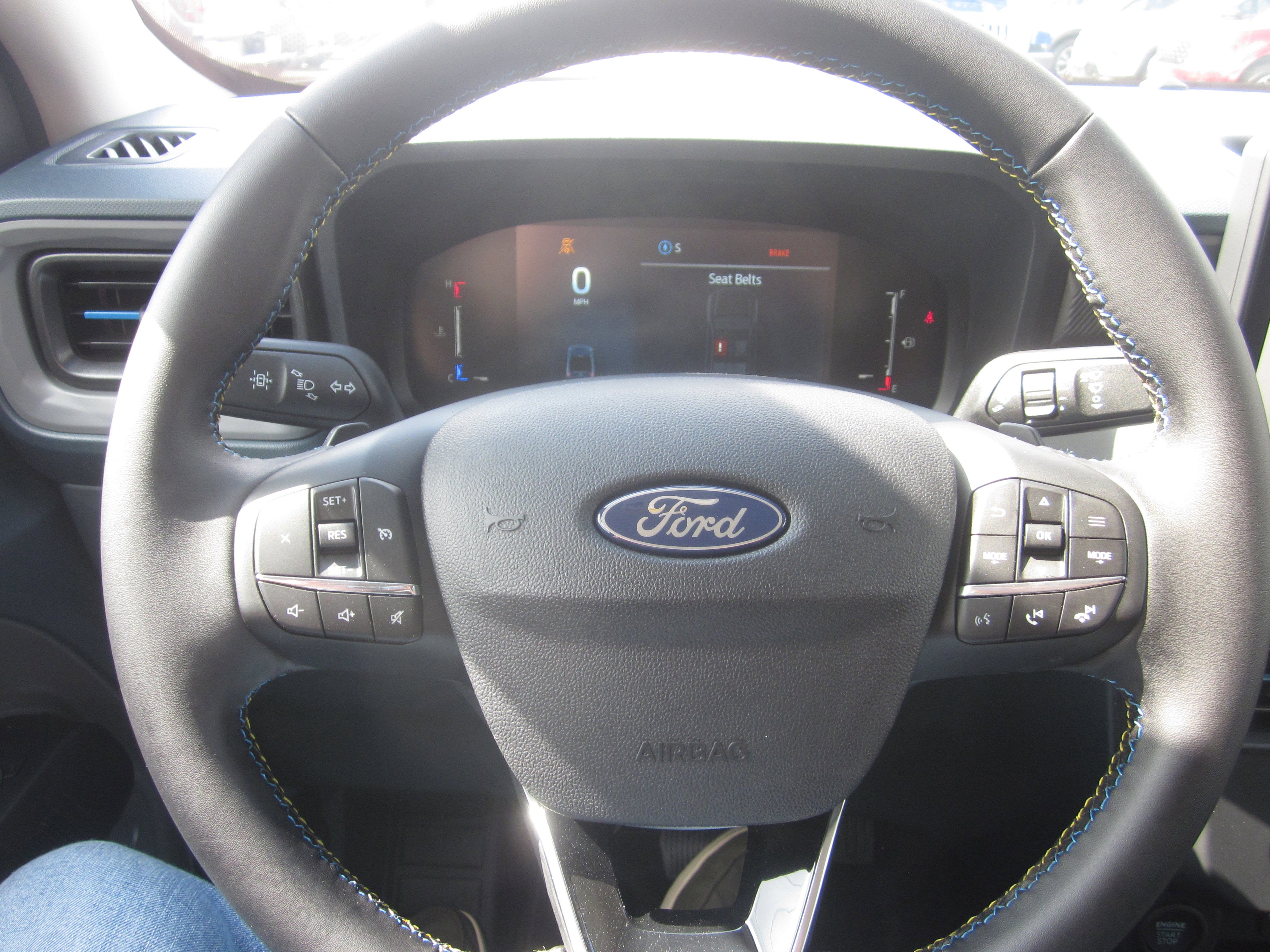 2026 Ford Maverick Lobo Standard