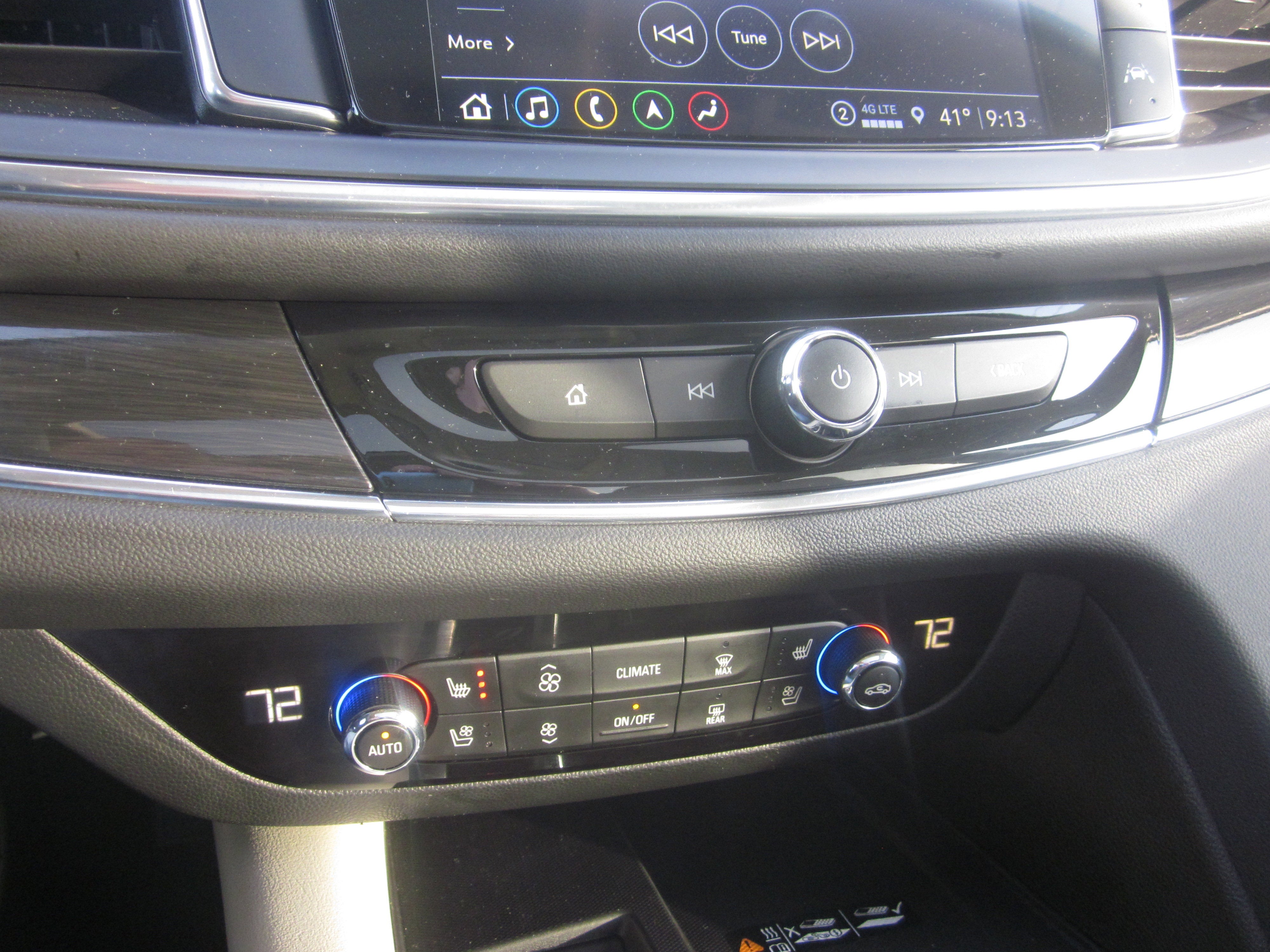 2023 Buick Enclave Premium